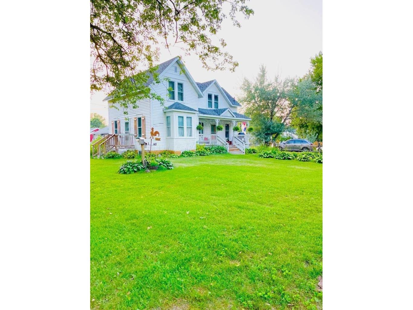 221 Tenney Blair WI 54616 1860648 image1