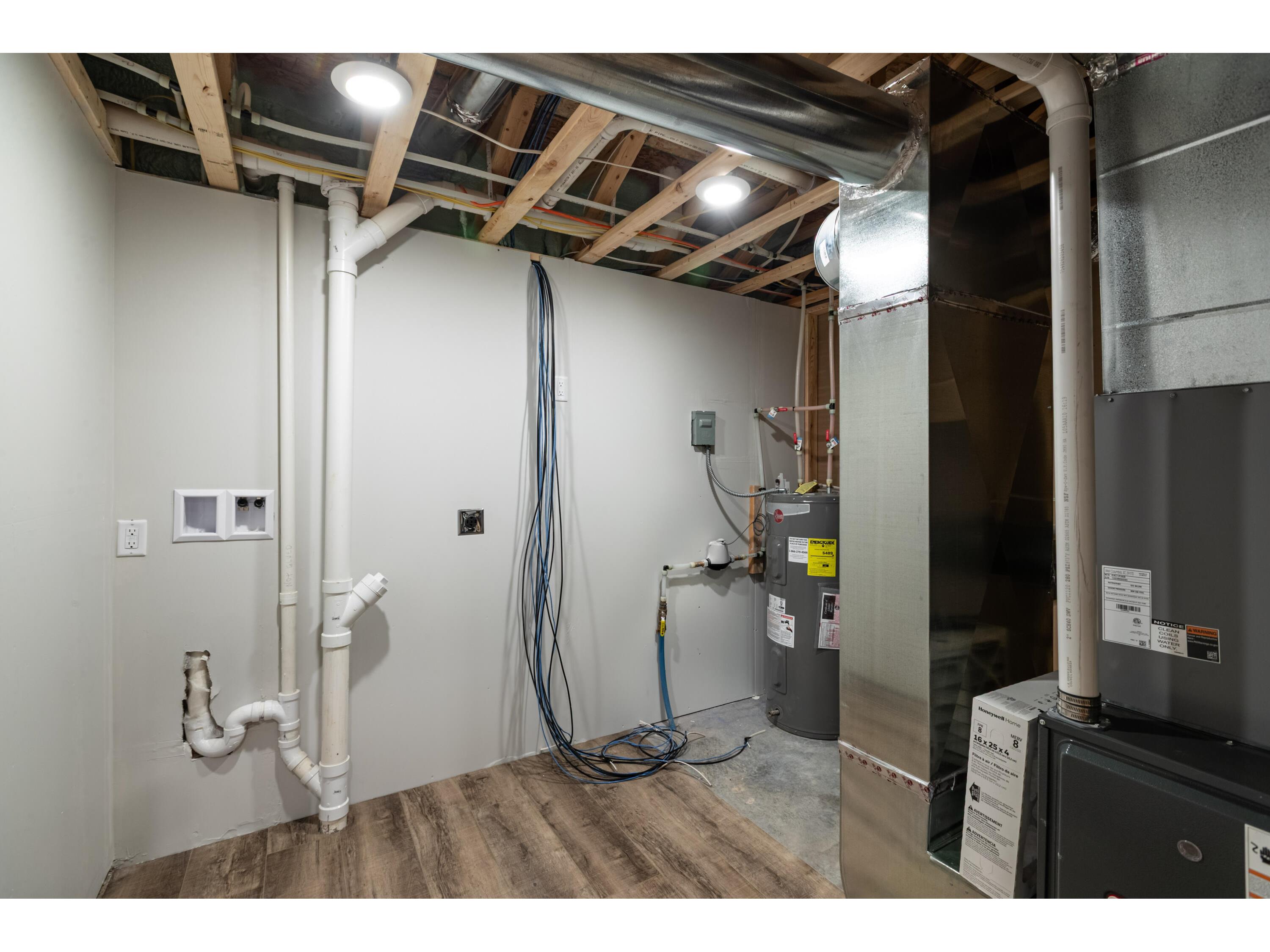 2210 Henry Johns #2212 Bangor WI 54614 1925556 image23