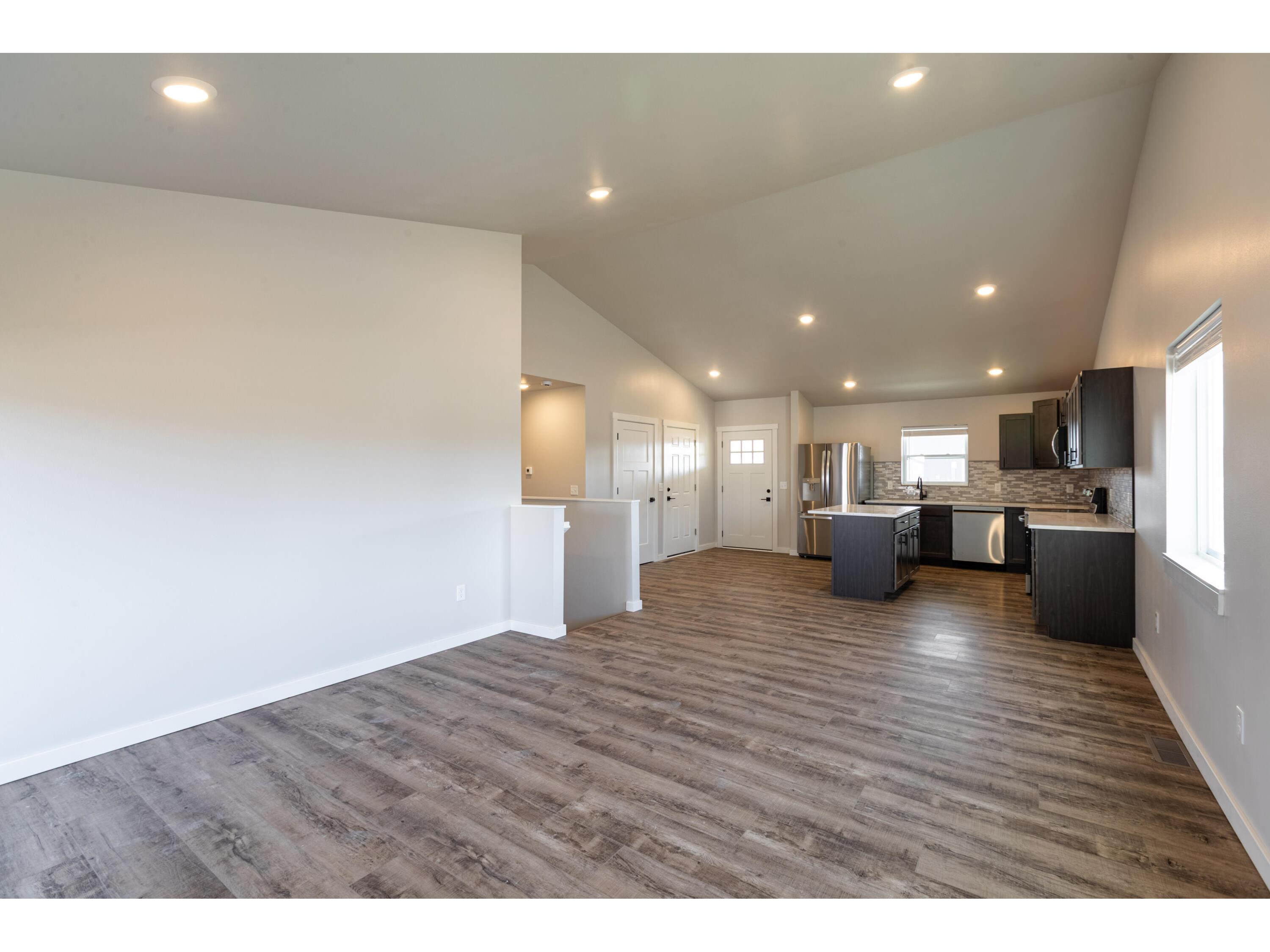 2210 Henry Johns #2212 Bangor WI 54614 1925556 image8