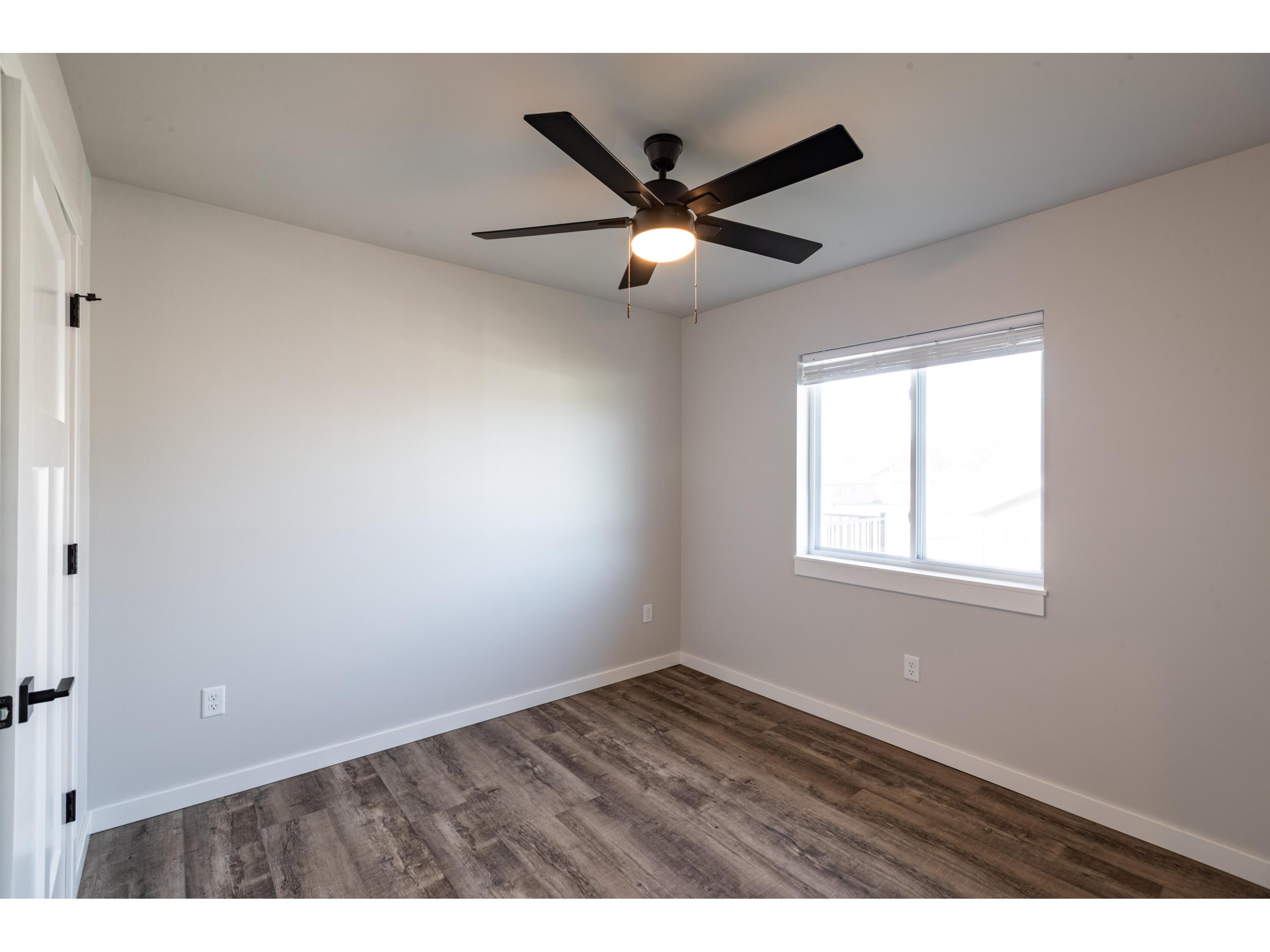 2210 Henry Johns Bangor WI 54614 1925532 image11