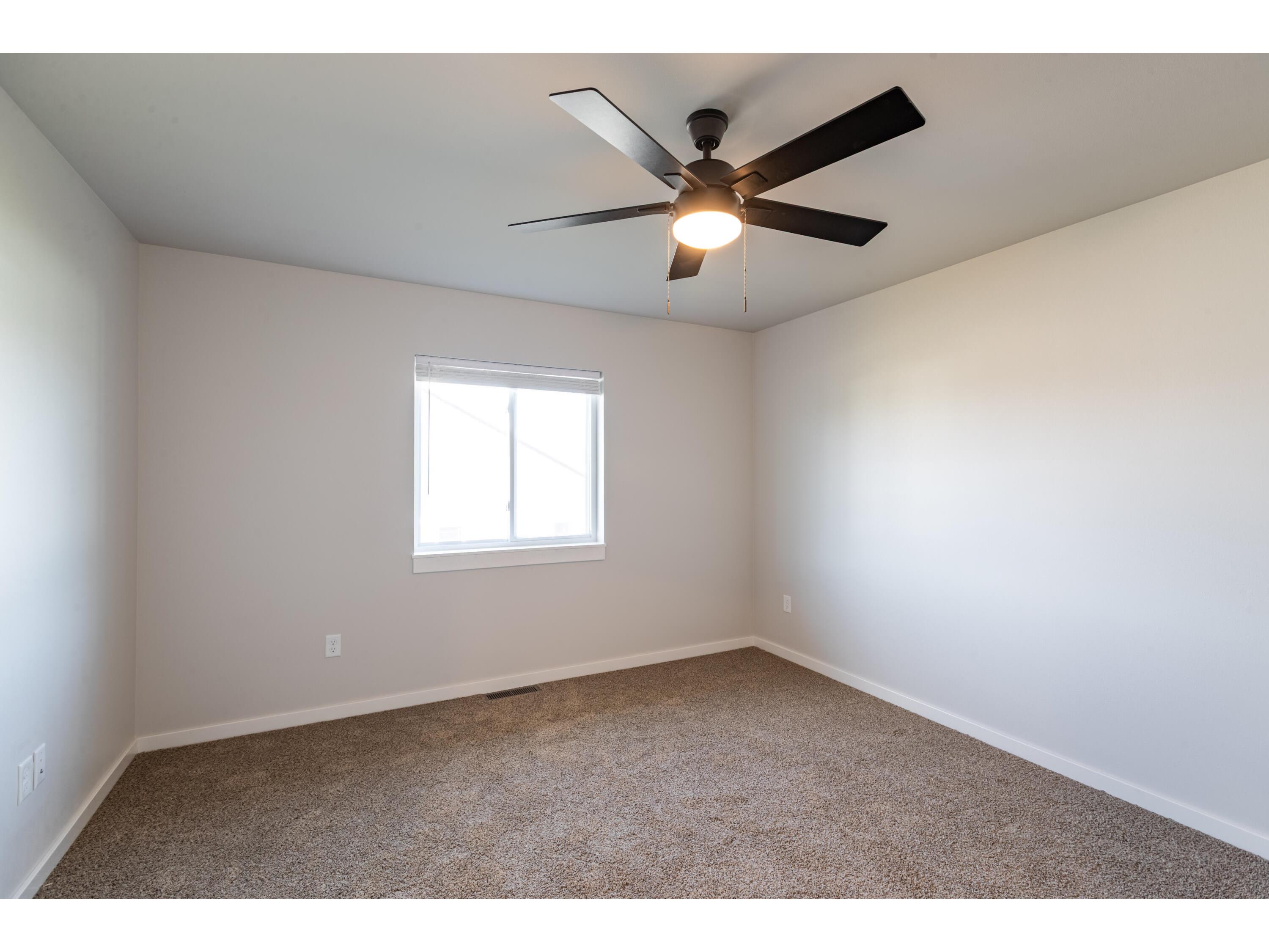 2212 Henry Johns Bangor WI 54614 1925529 image12