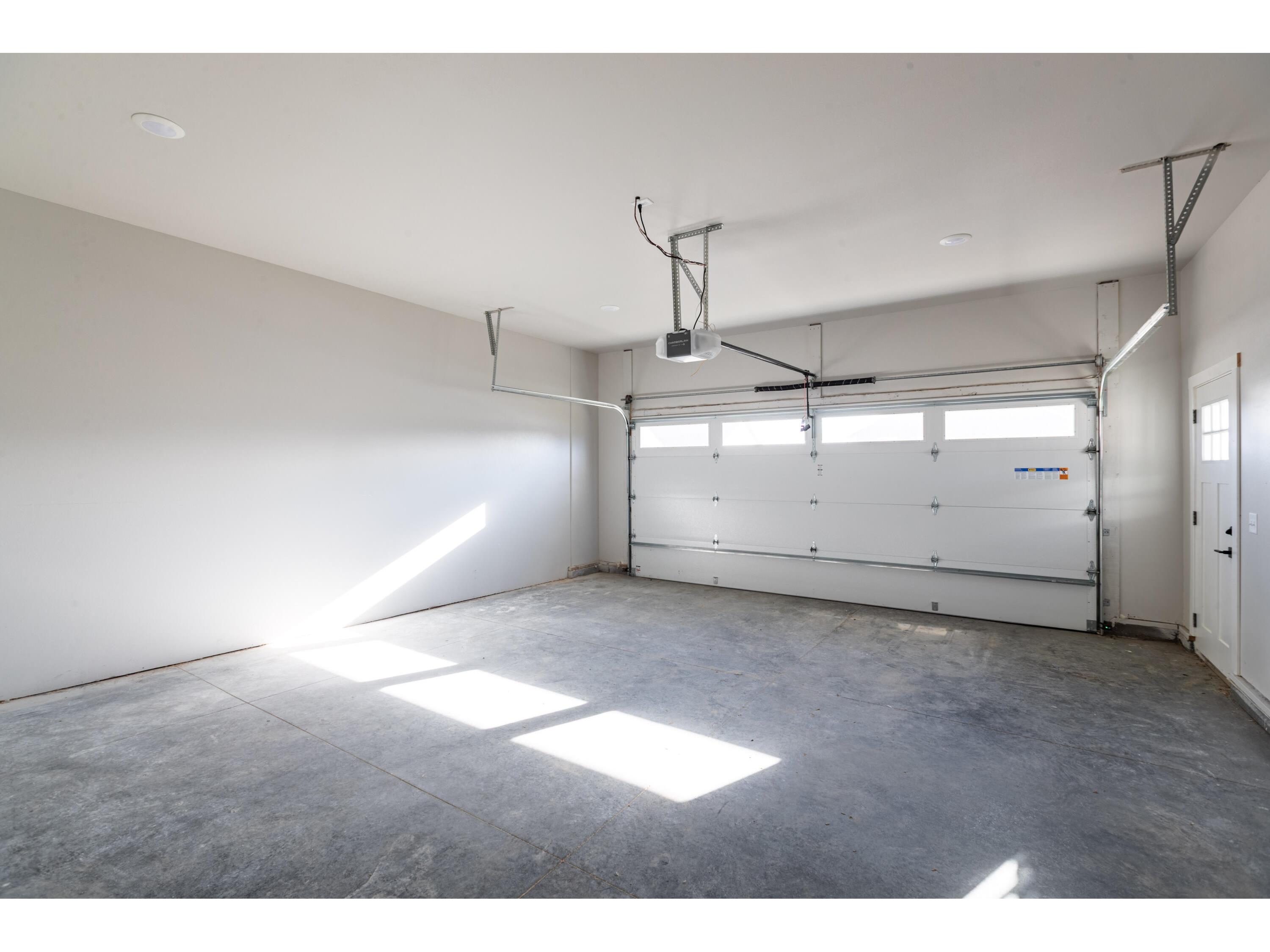 2212 Henry Johns Bangor WI 54614 1925529 image27