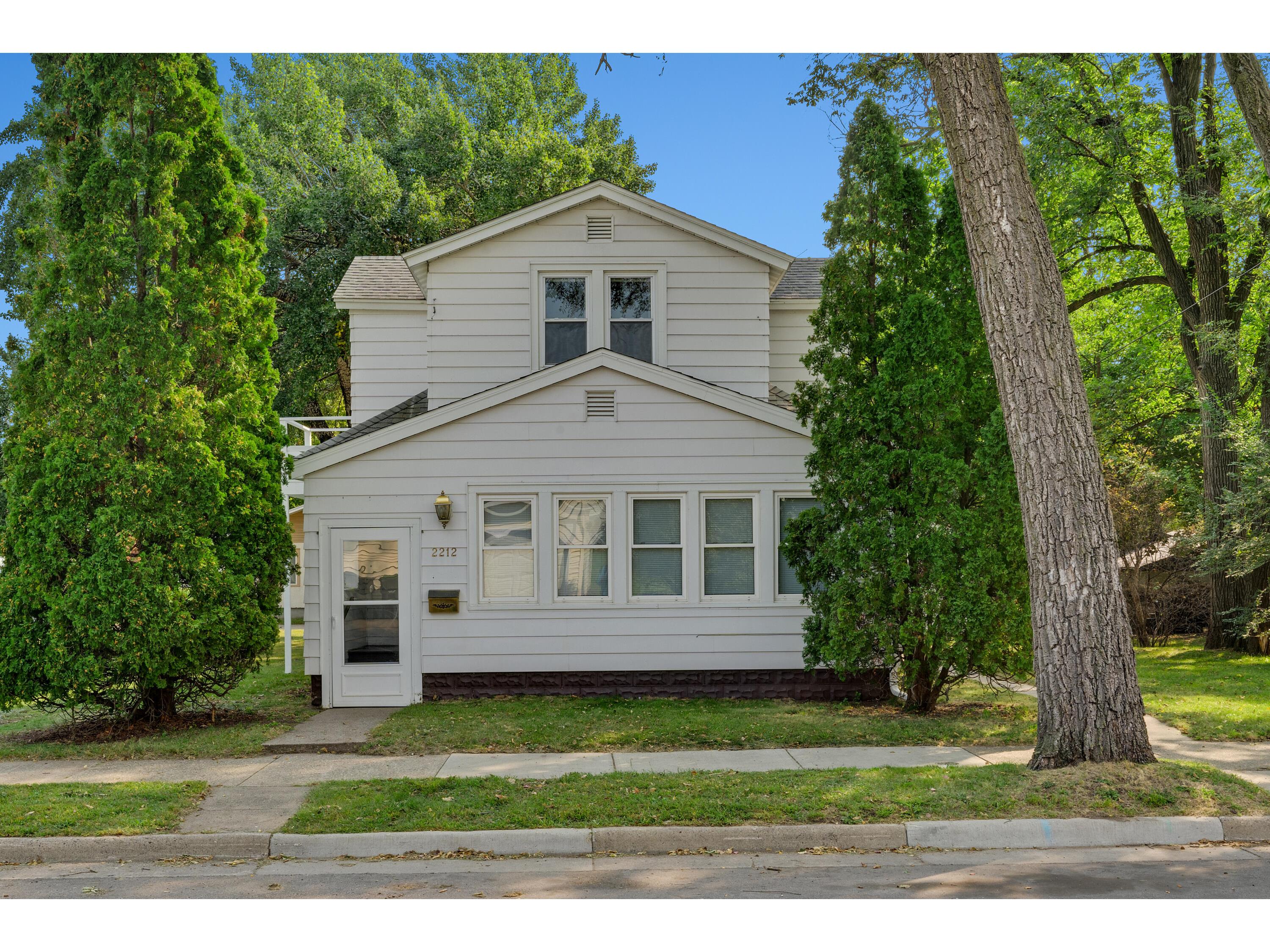 2212 Onalaska La Crosse WI 54603 1891745 image1