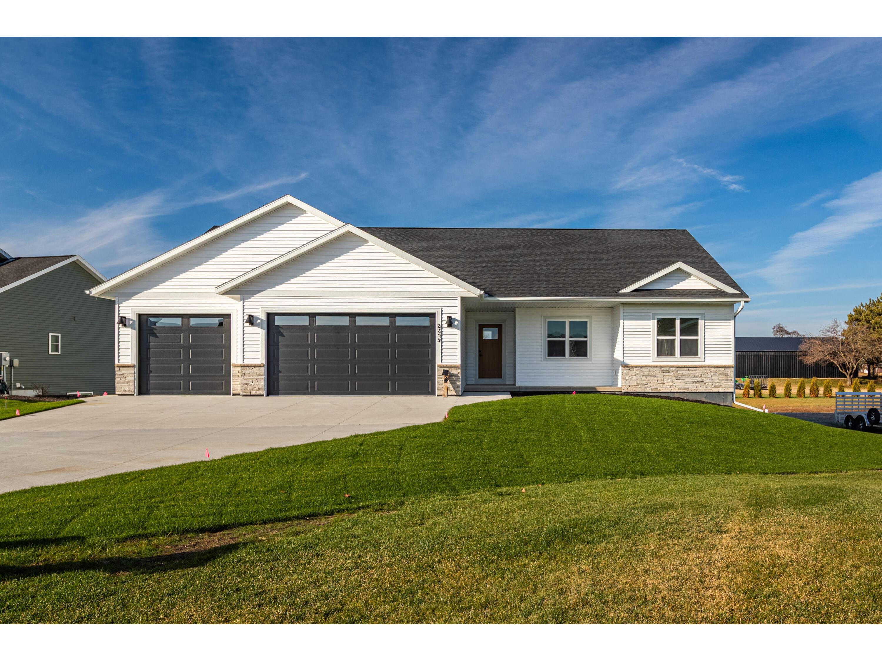 2214 Sierra Holmen WI 54636 1943566 image1