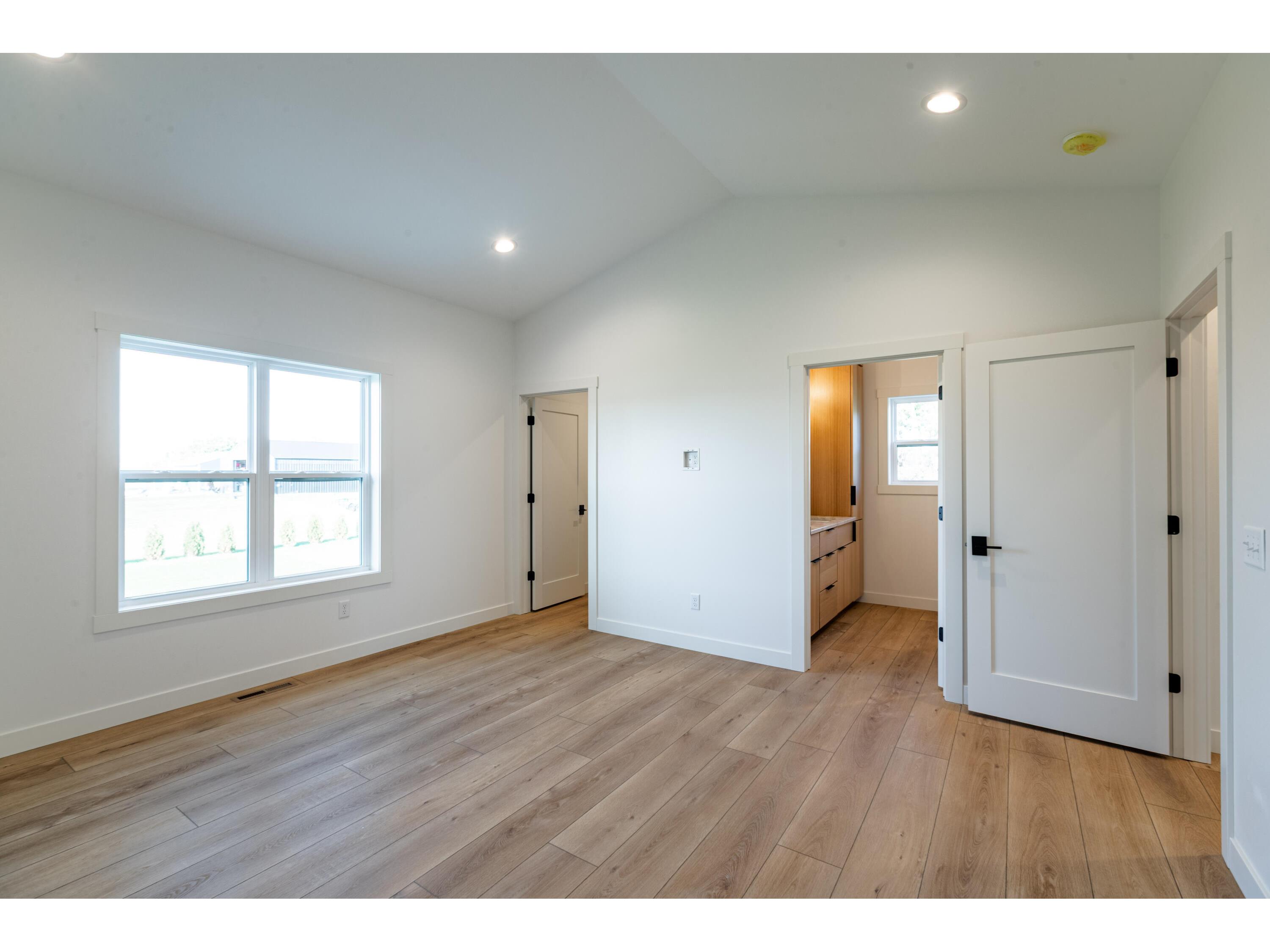 2214 Sierra Holmen WI 54636 1943566 image18