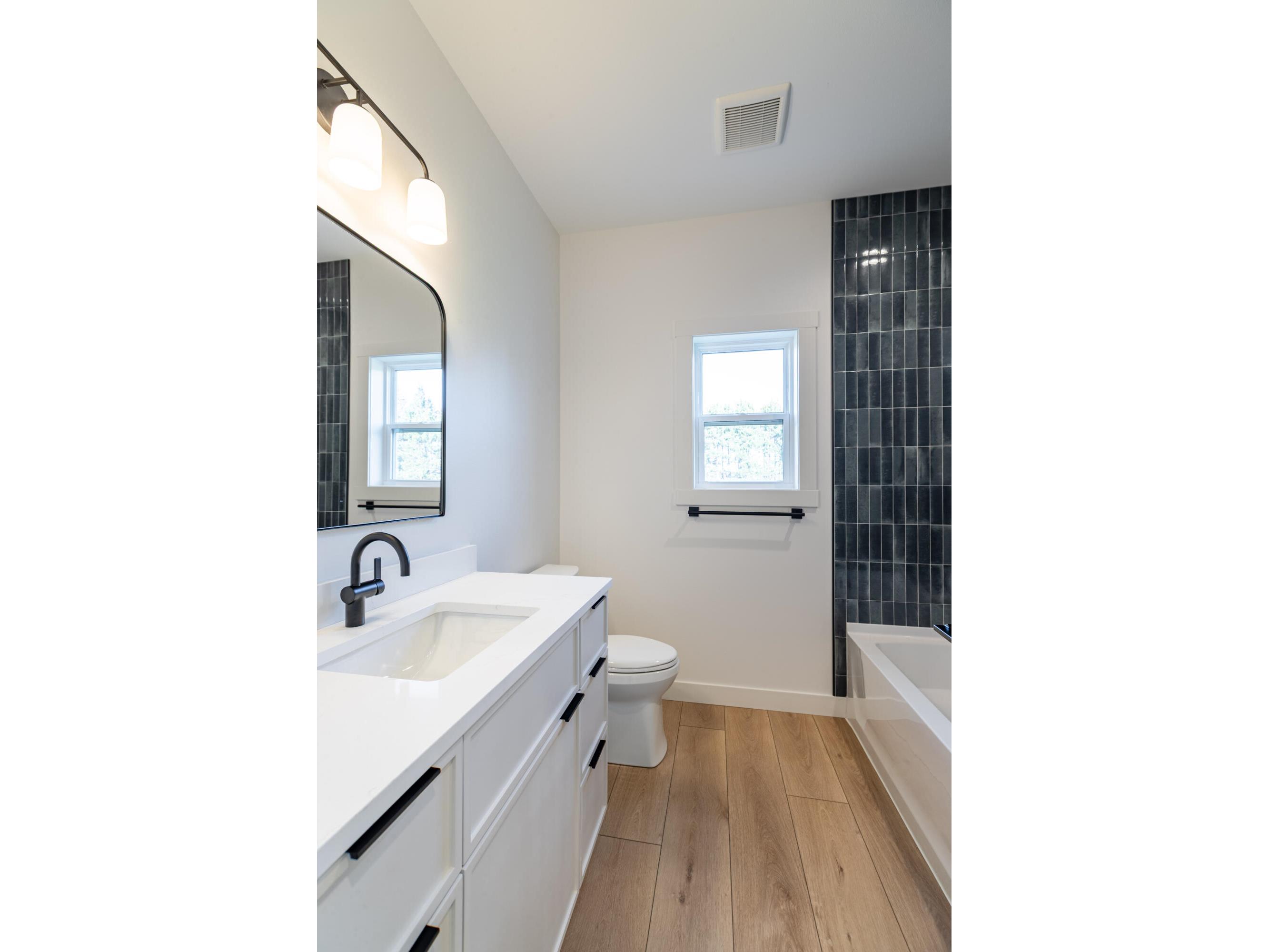 2214 Sierra Holmen WI 54636 1943566 image24