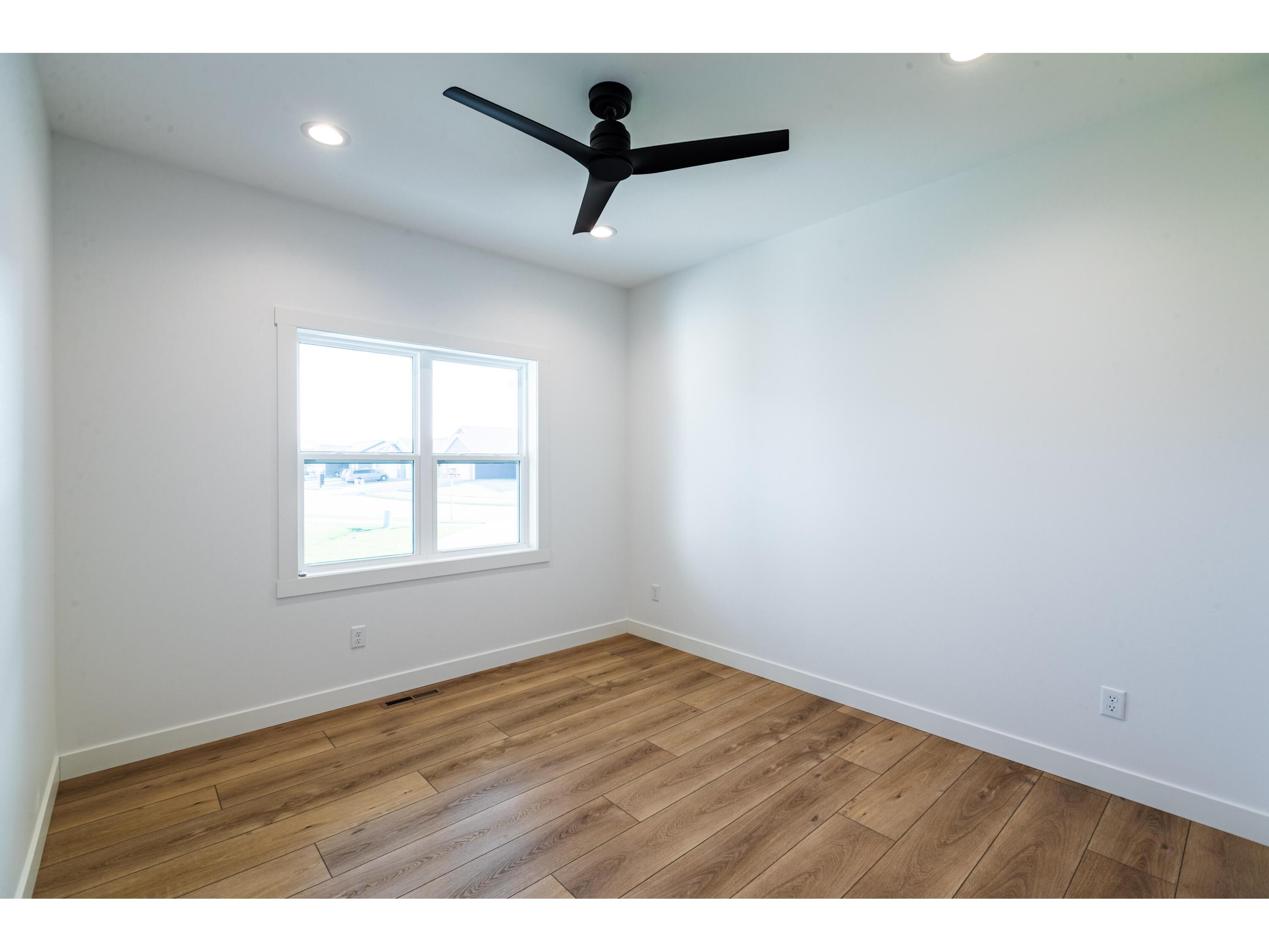 2214 Sierra Holmen WI 54636 1943566 image29