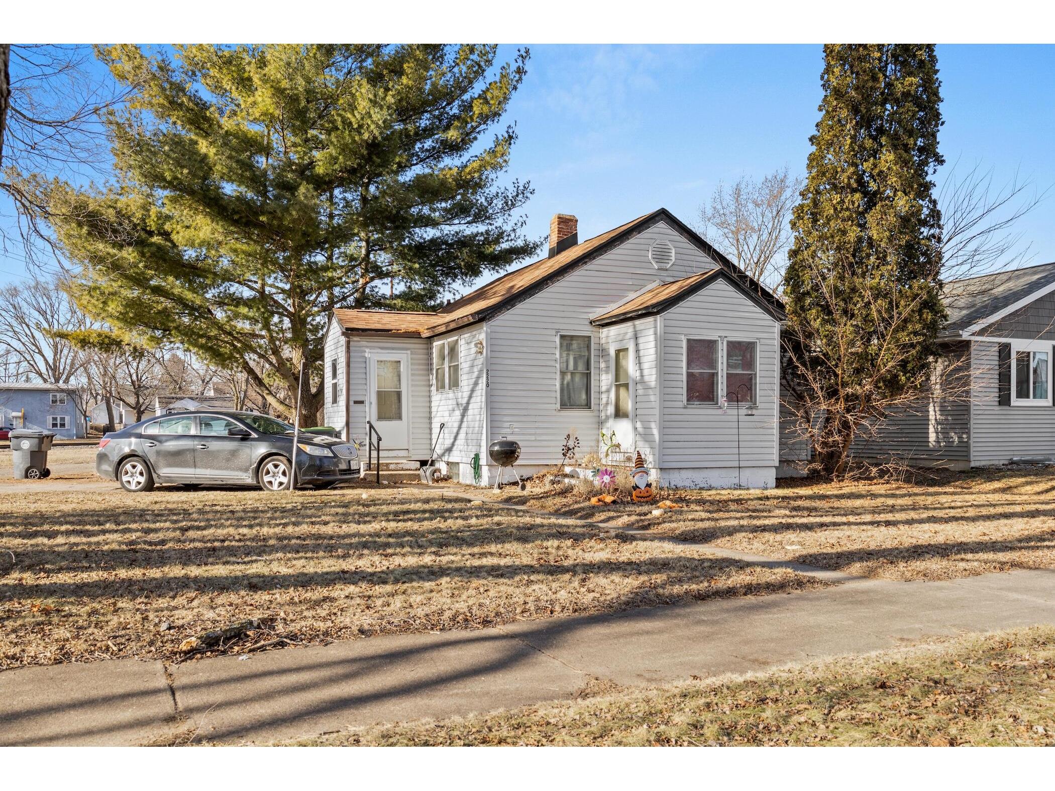 2220 15th La Crosse WI 54601 1903298 image1