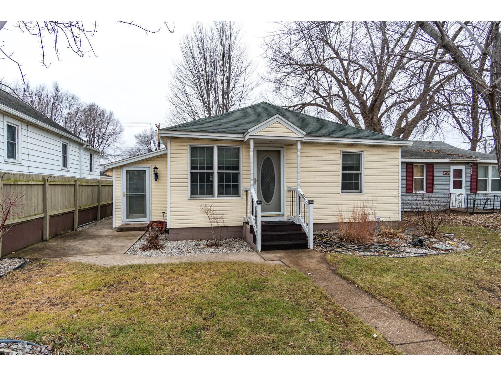 2225 Liberty La Crosse WI 54603 1860866 image1