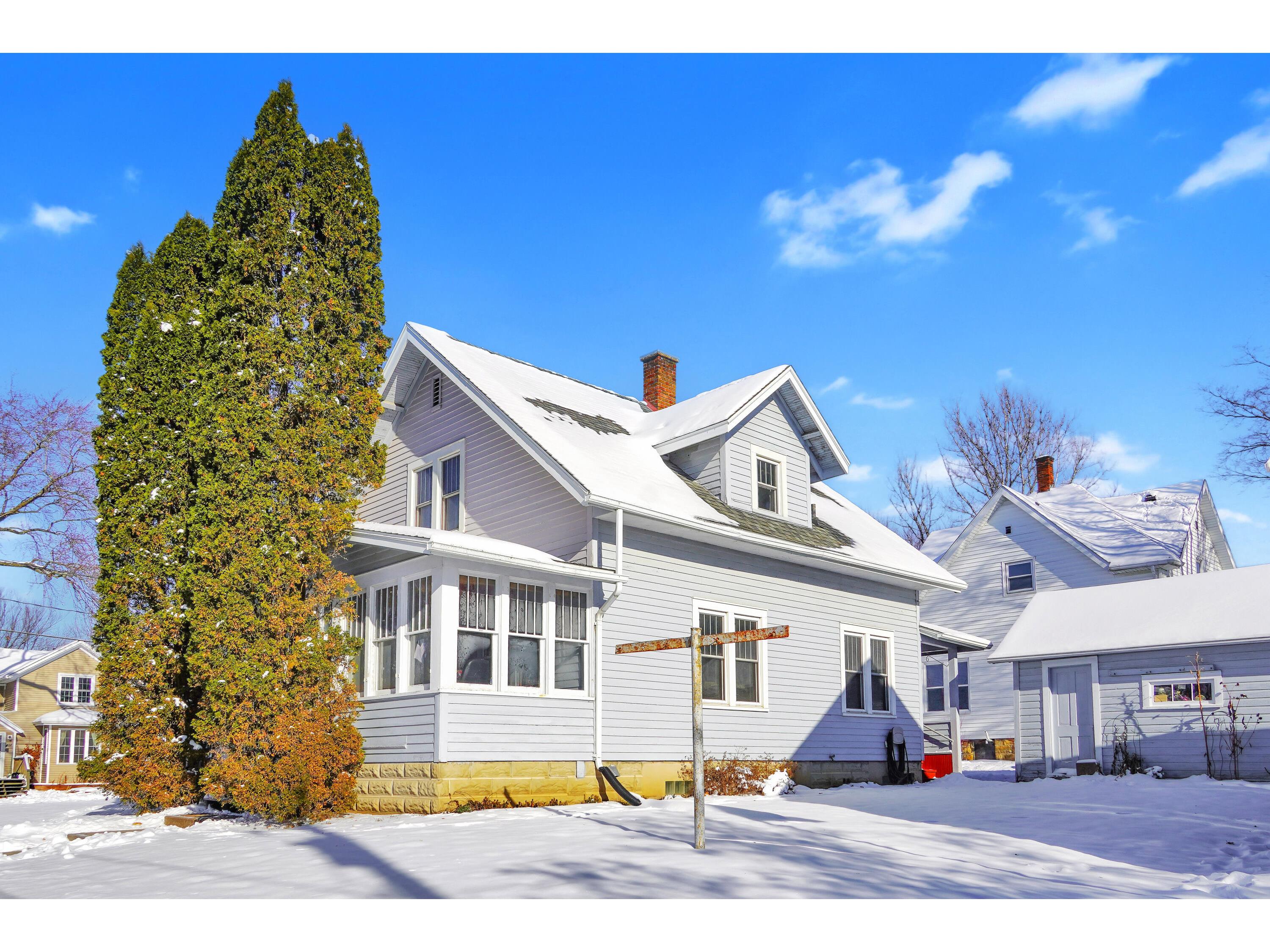 223 N Washington Viroqua WI 54665 1944637 image1