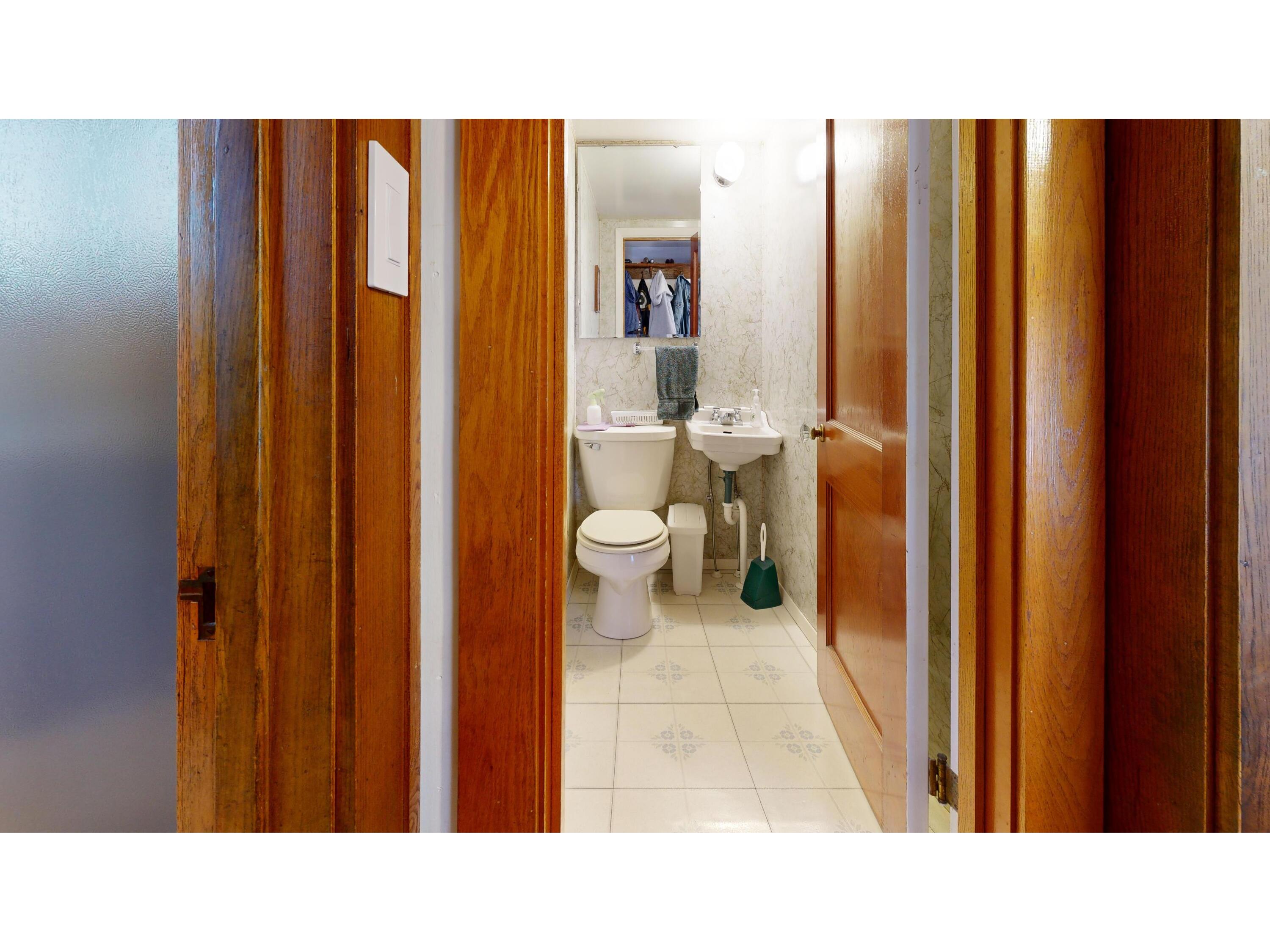 223 N Washington Viroqua WI 54665 1944637 image22