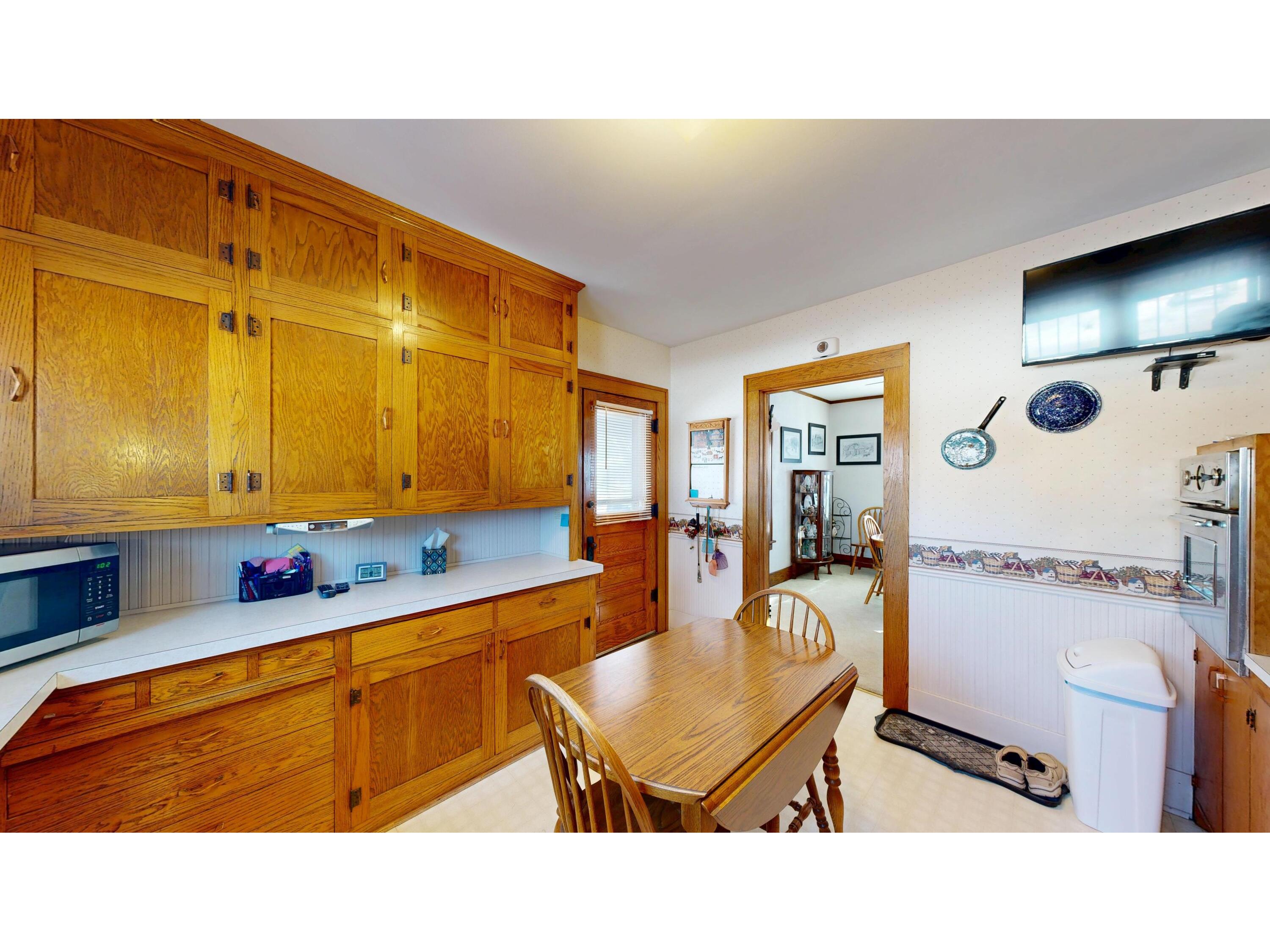 223 N Washington Viroqua WI 54665 1944637 image4