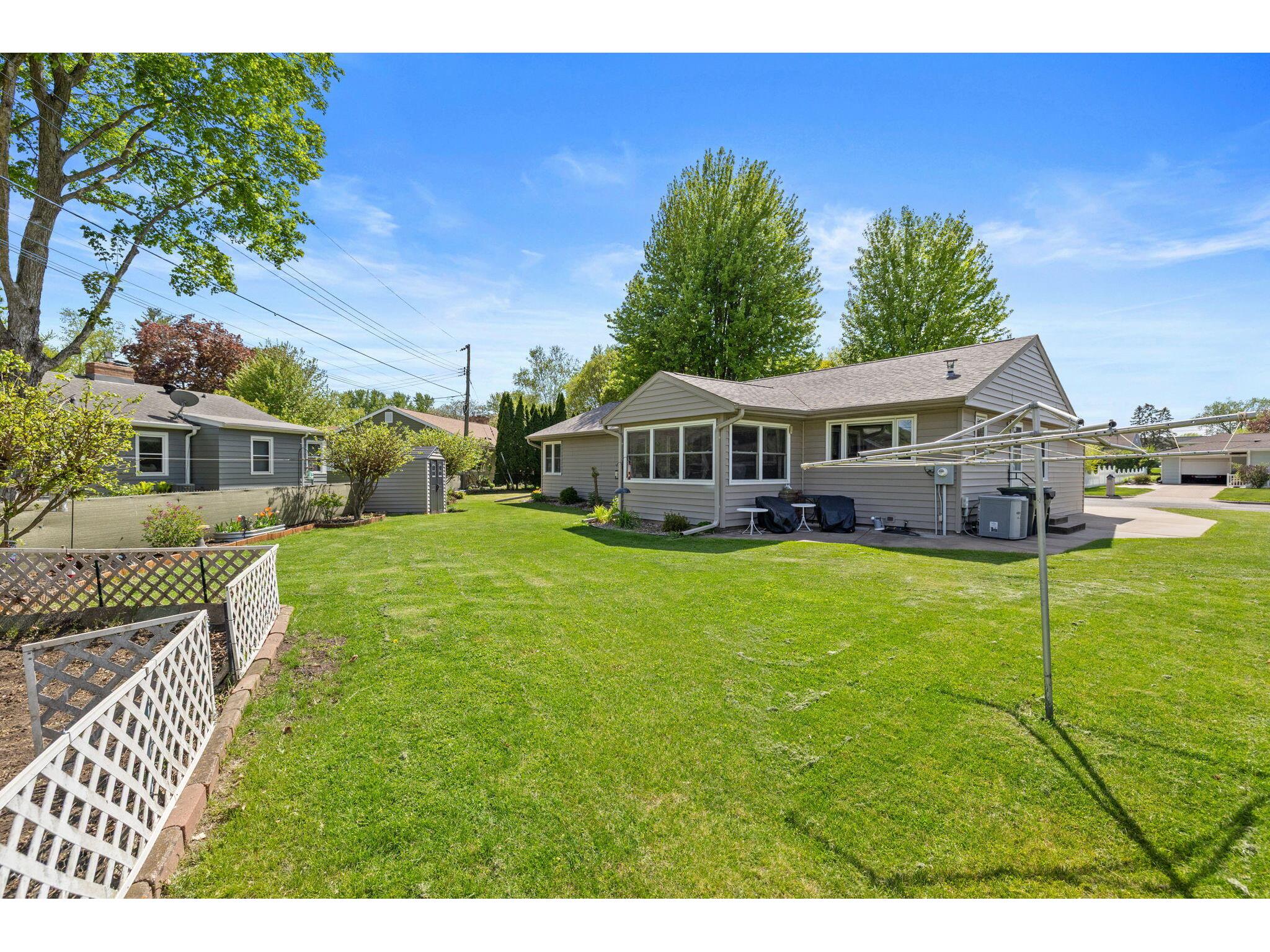 2247 Sisson La Crosse WI 54601 1962444 image25