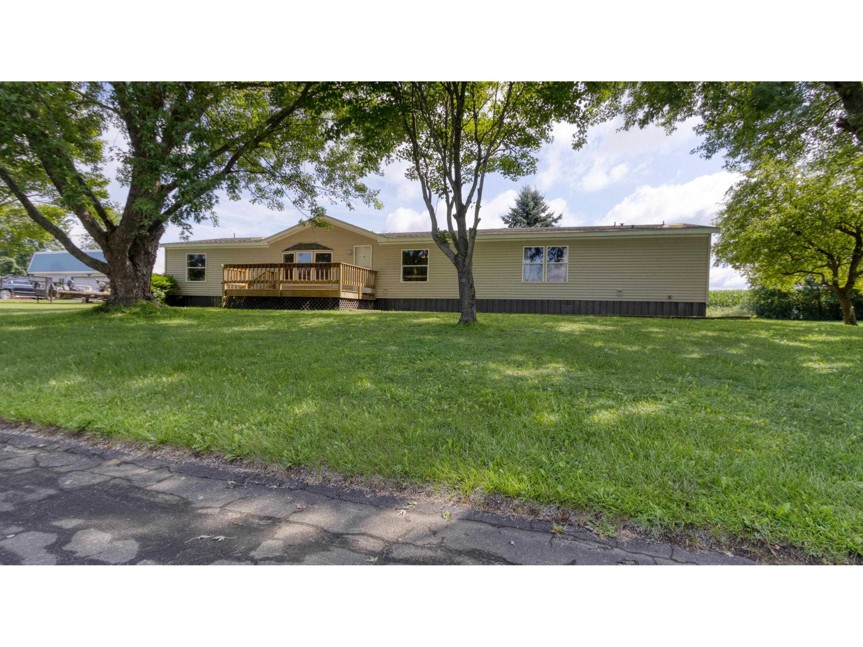 225 Highland Taylor WI 54659 1932023 image1