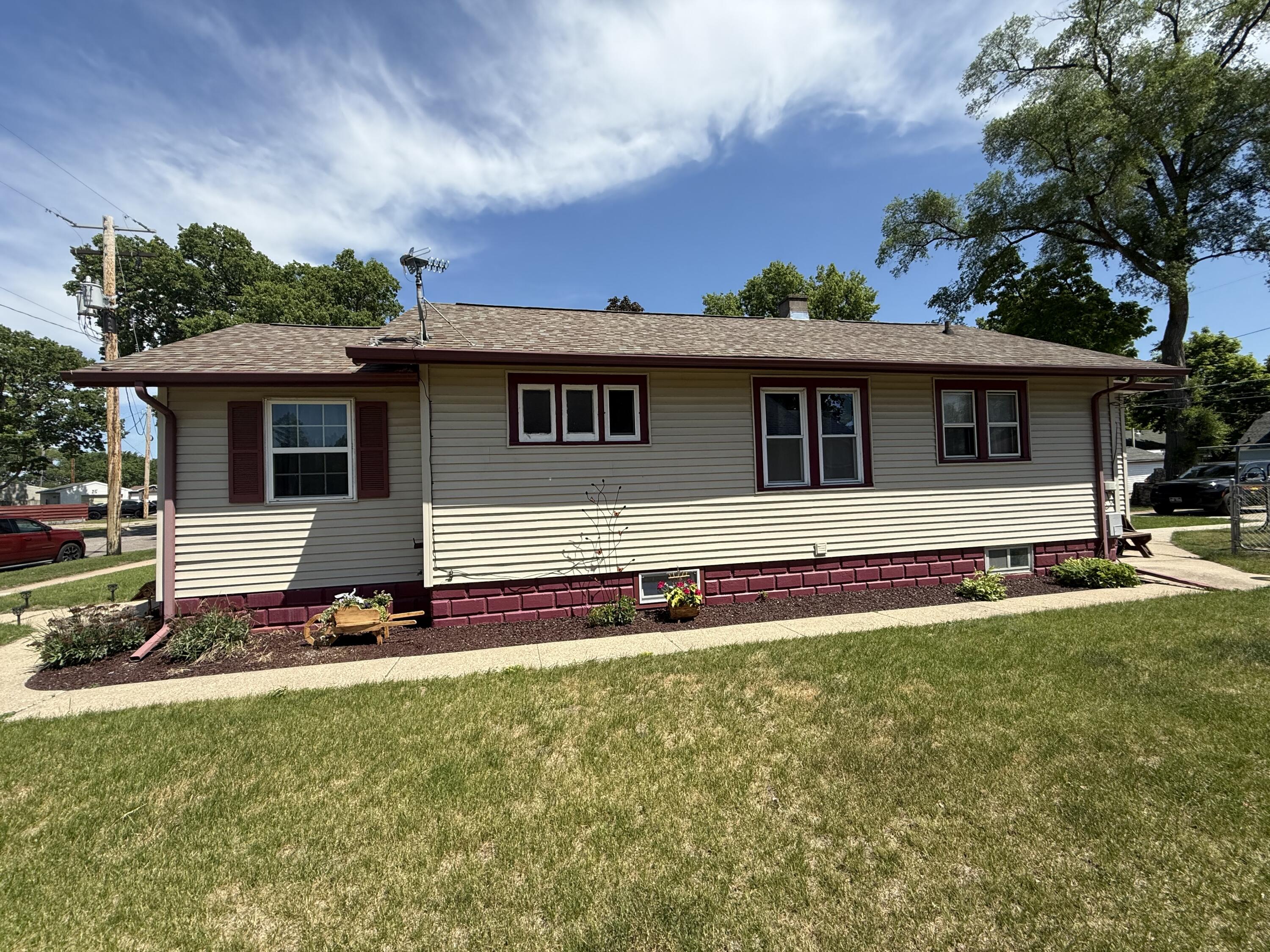 2253 14th La Crosse WI 54601 1964638 image23
