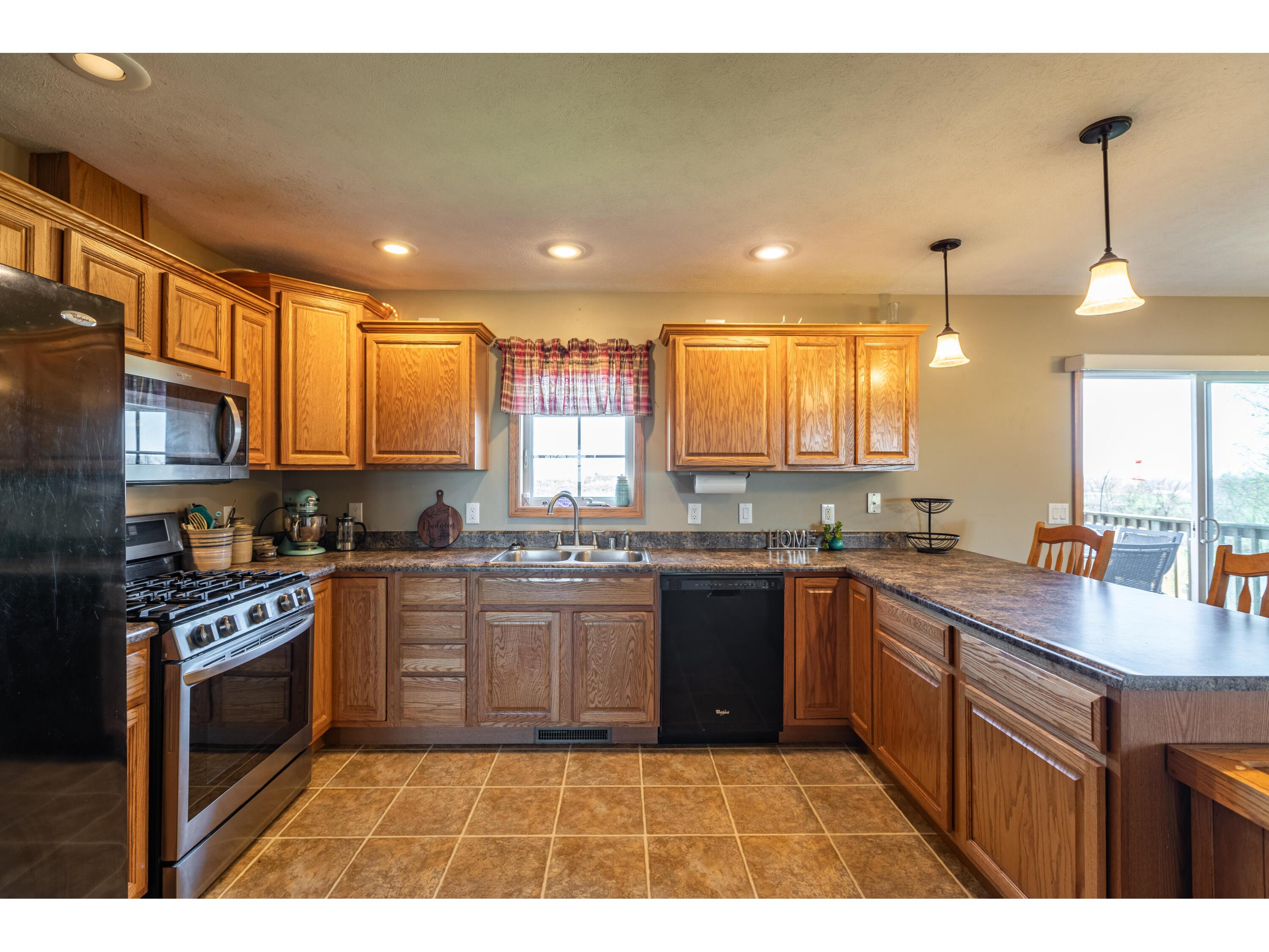 226 Main Seneca WI 54654 1958361 image10