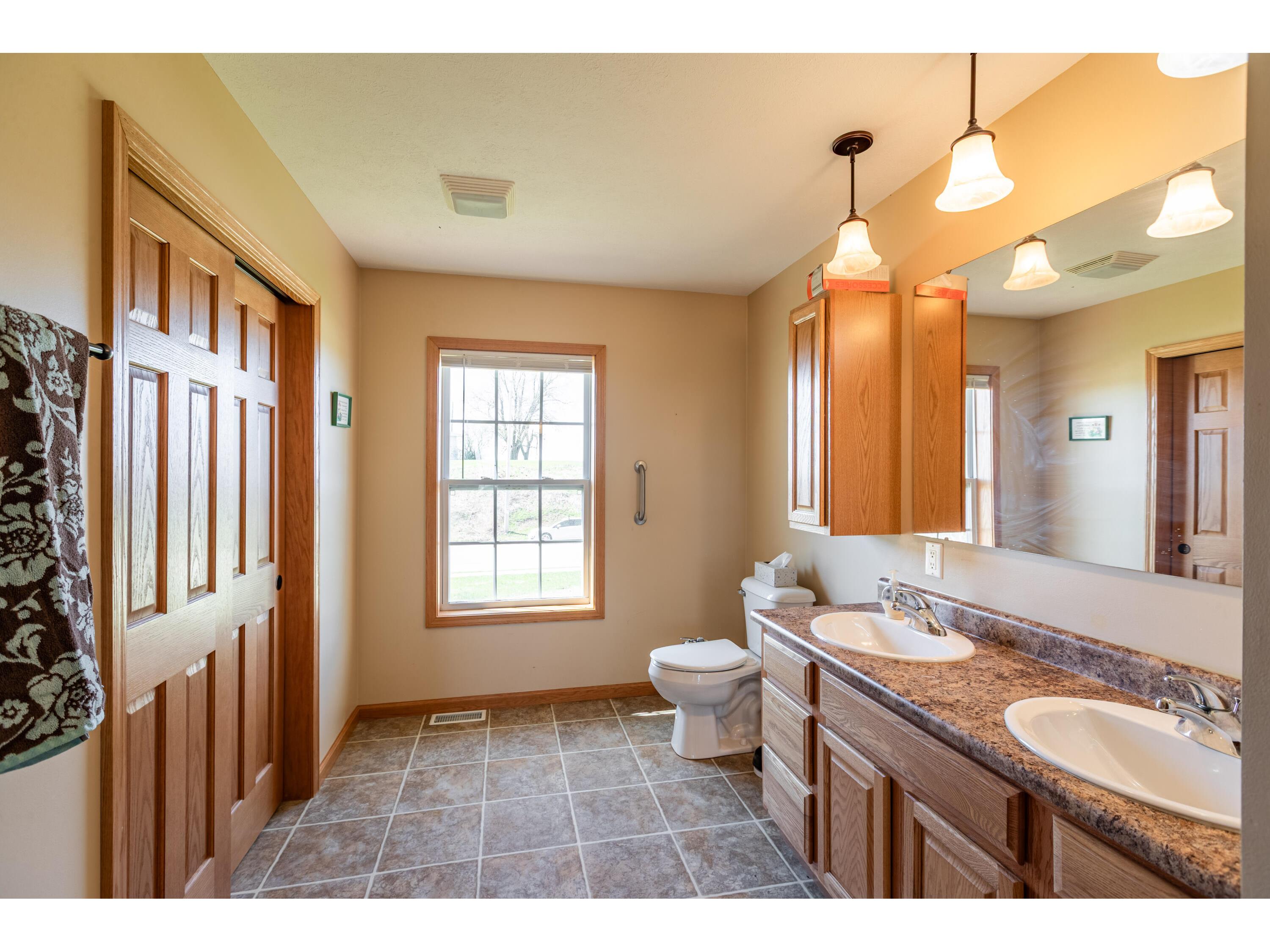 226 Main Seneca WI 54654 1958361 image14