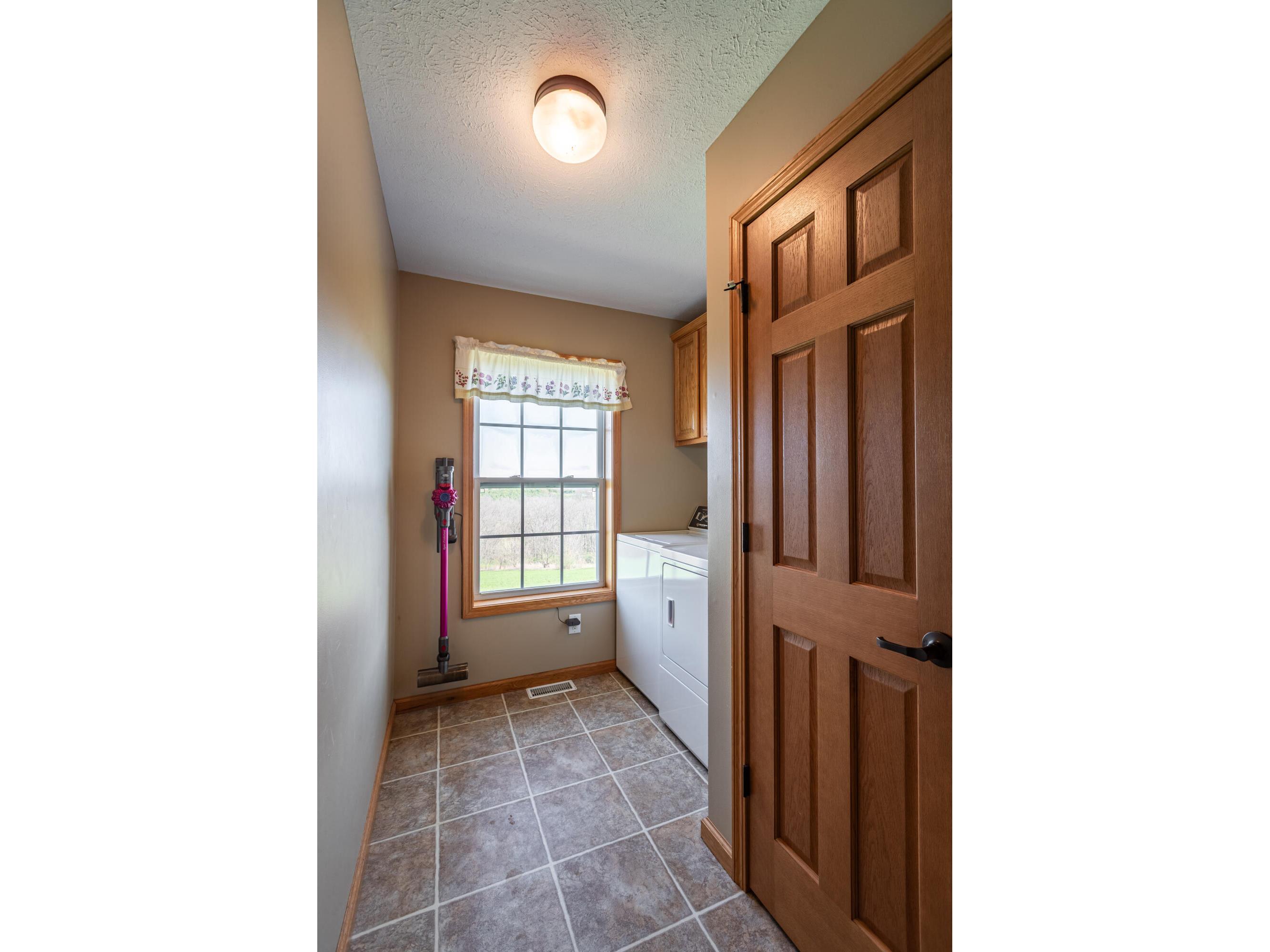 226 Main Seneca WI 54654 1958361 image18