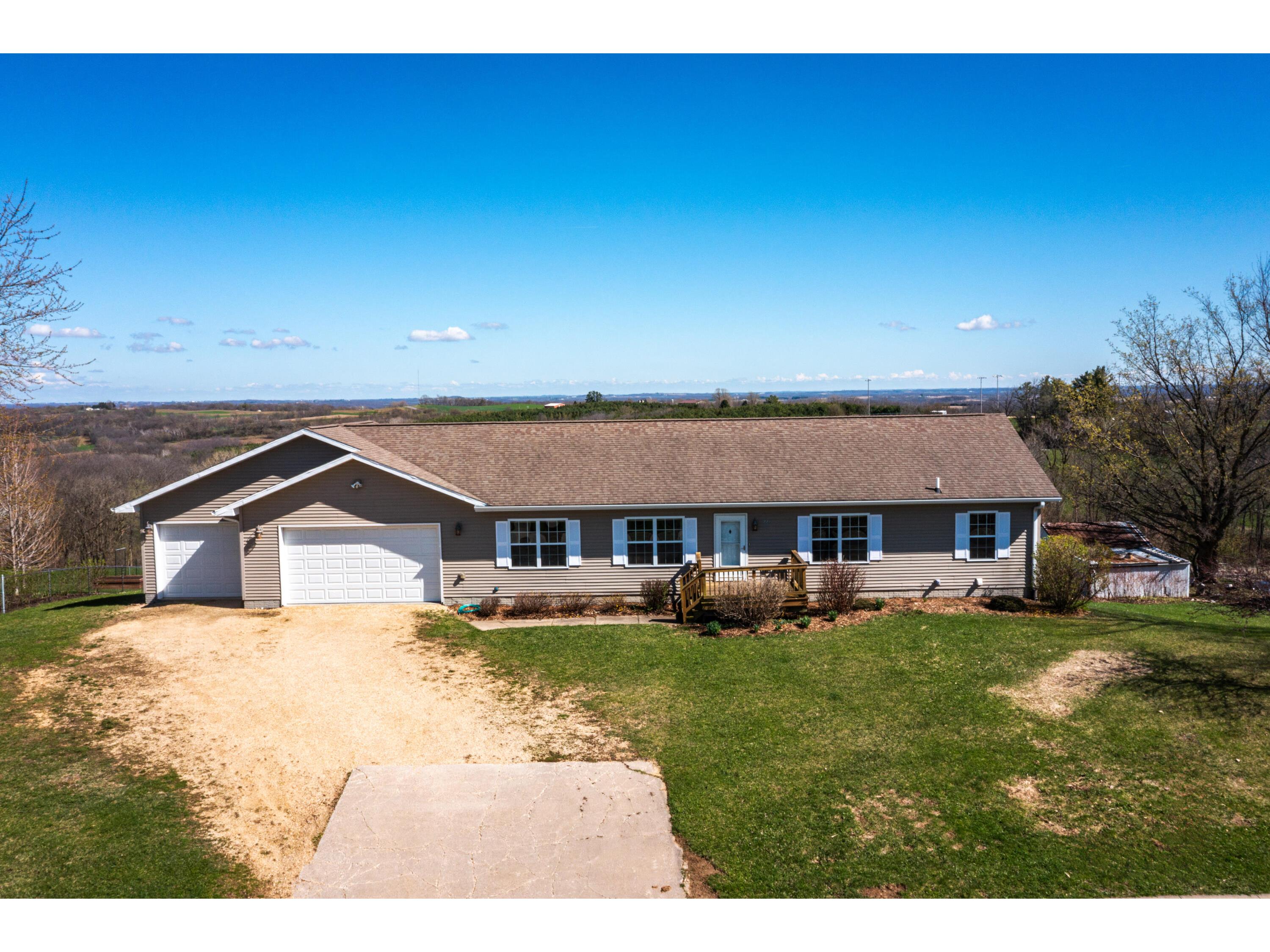 226 Main Seneca WI 54654 1958361 image2
