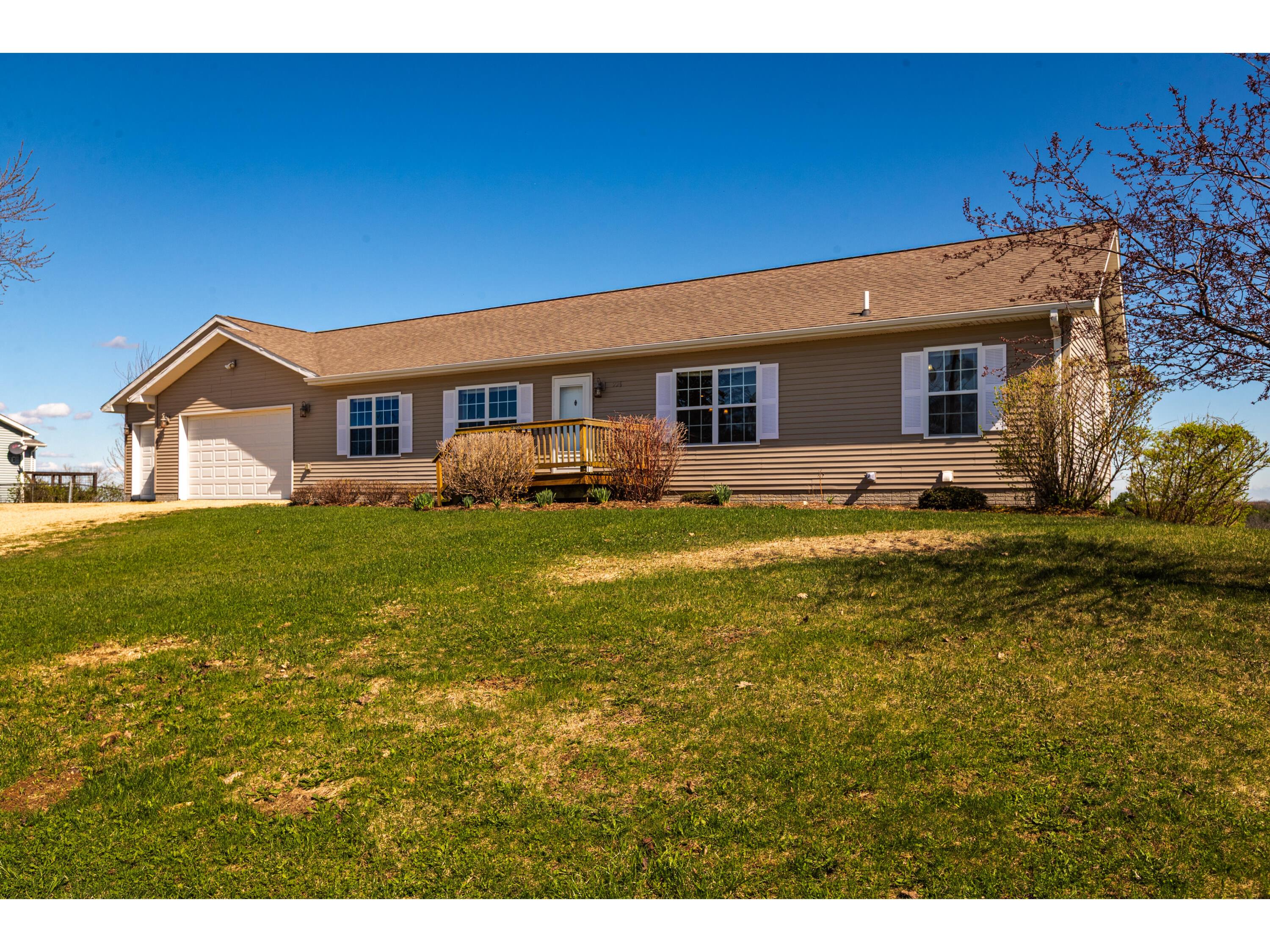 226 Main Seneca WI 54654 1958361 image38