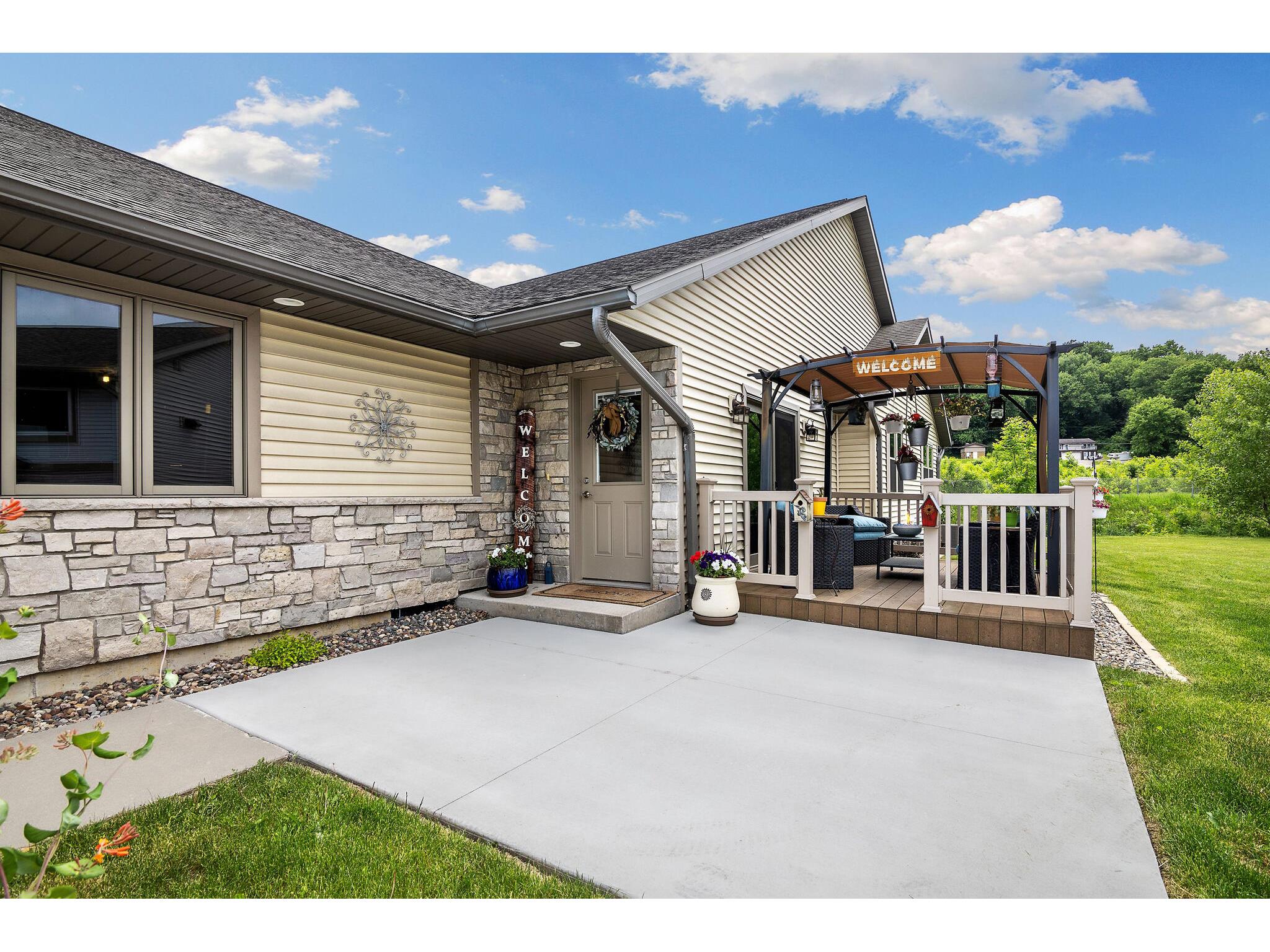 226 Rhyme West Salem WI 54669 1836608 image1