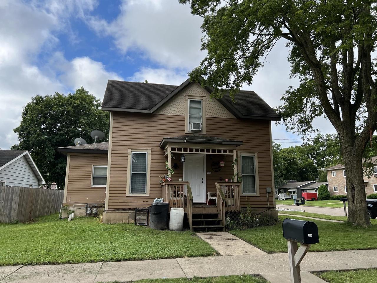 227 N Myrtle Sparta WI 54656 1855822 image1