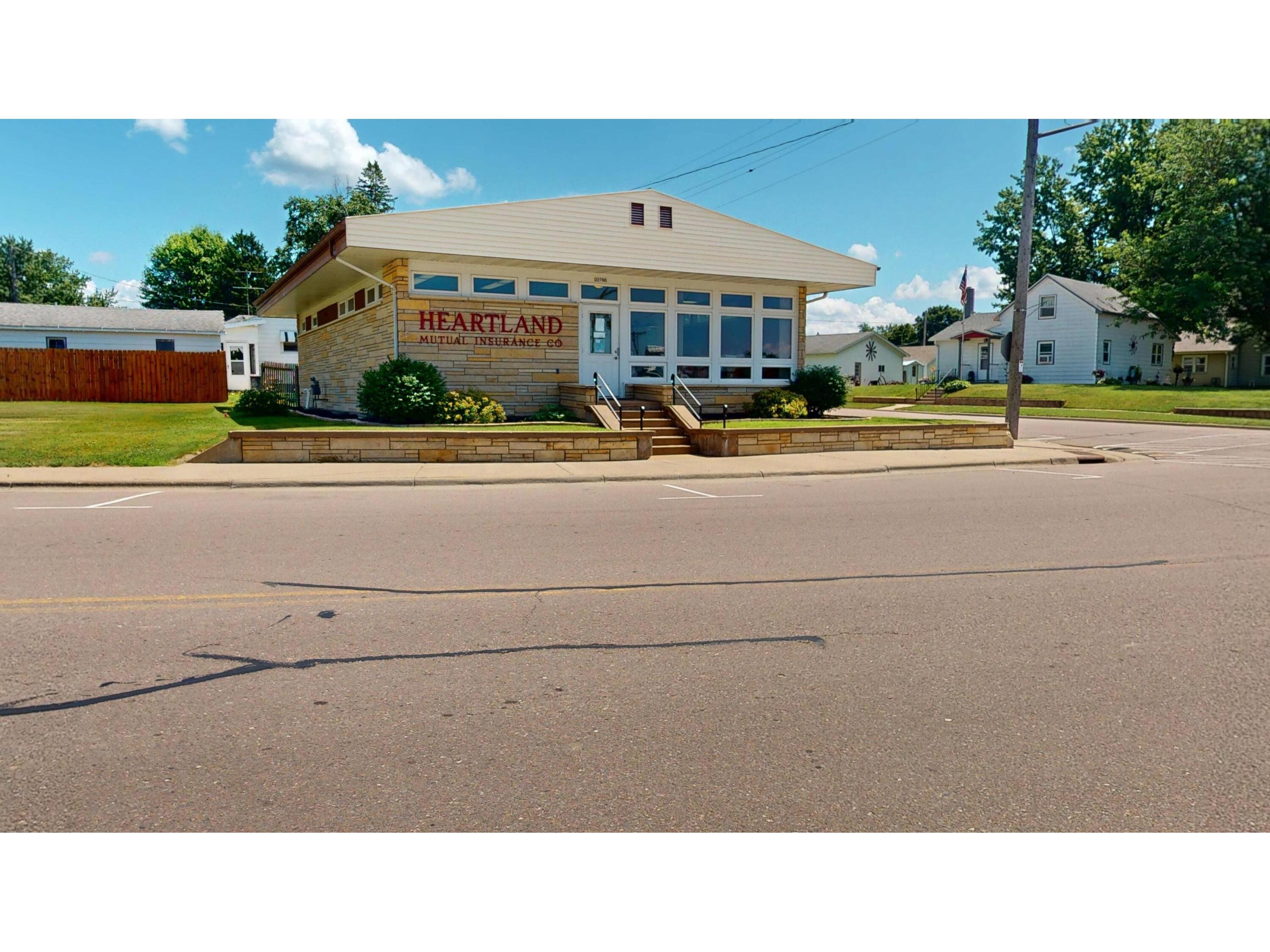 22766 S Main Ettrick WI 54627 1925397 image1