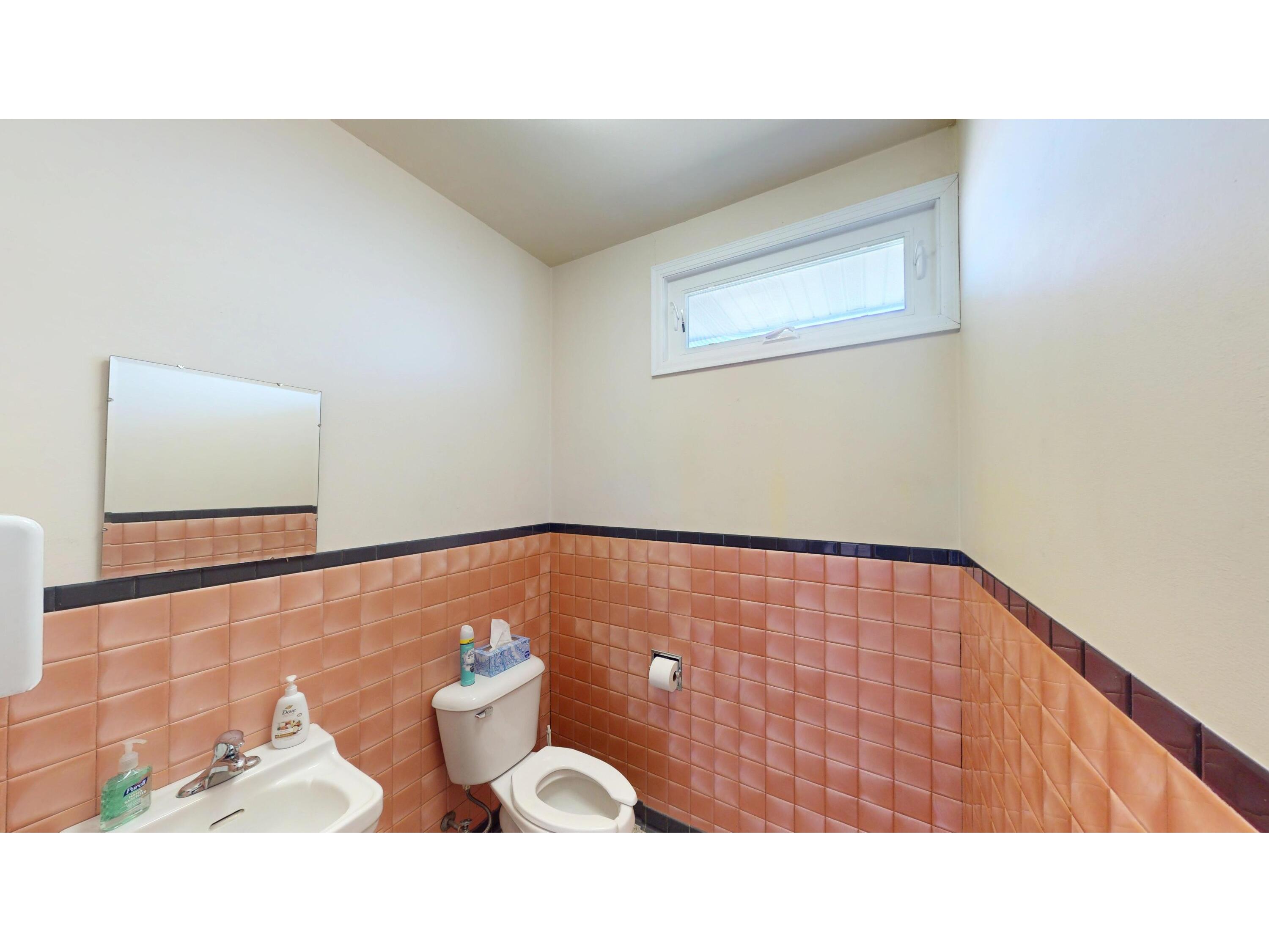 22766 S Main Ettrick WI 54627 1925397 image32