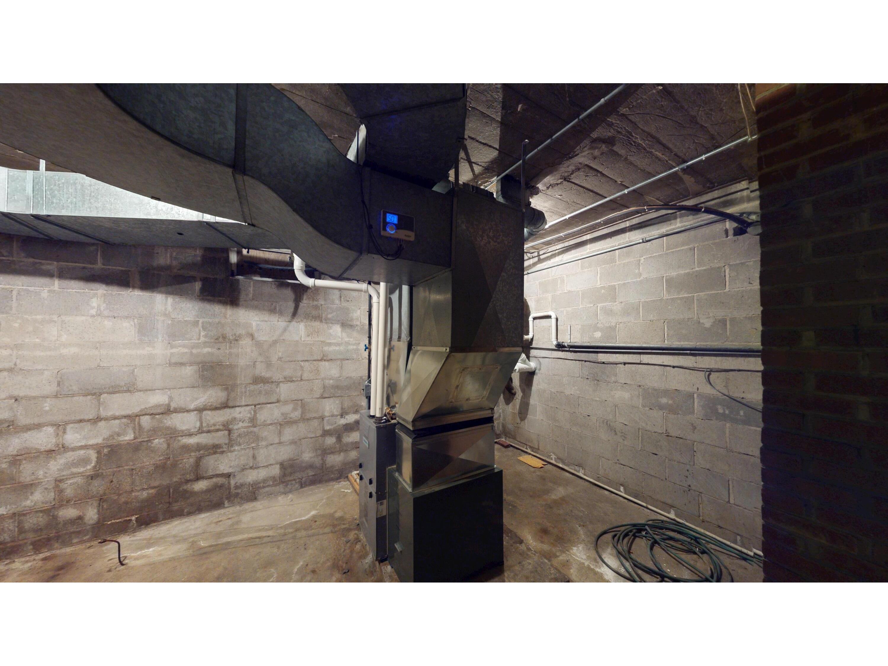 22766 S Main Ettrick WI 54627 1925397 image46