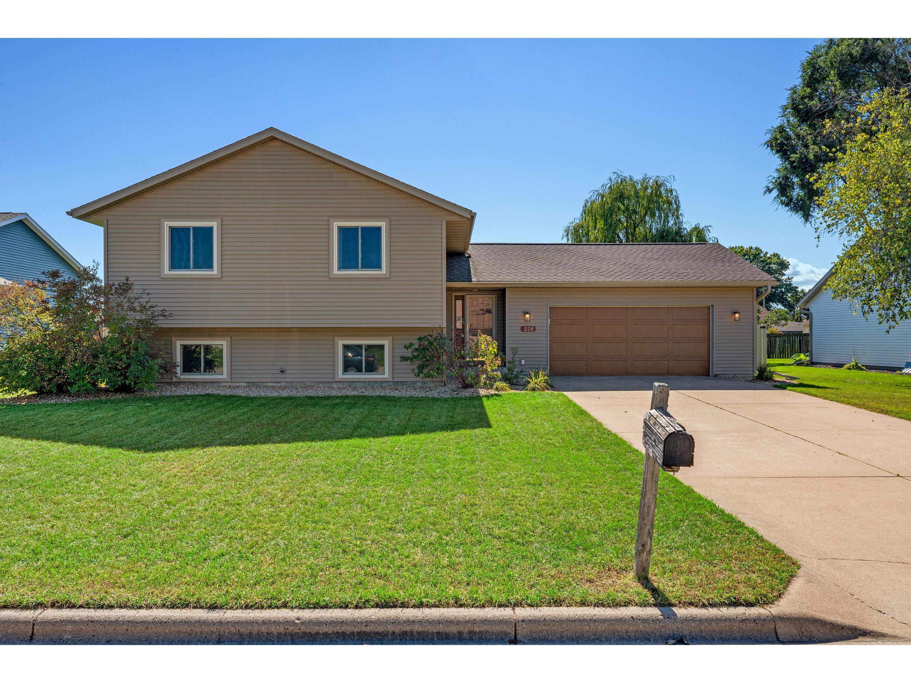 228 Johnson Holmen WI 54636 1937492 image1