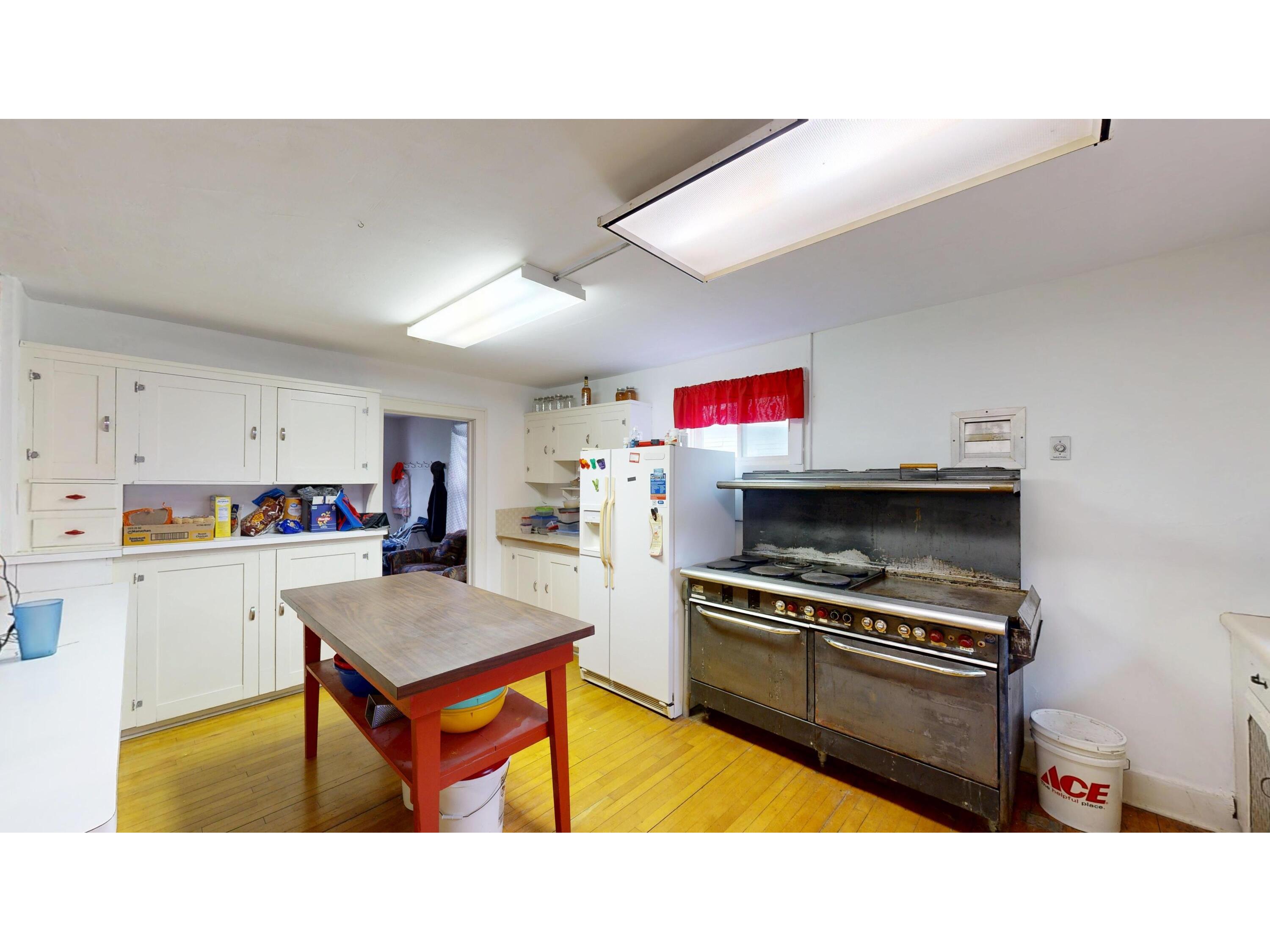 230 S Burlington Bagley WI 53801 1970144 image15