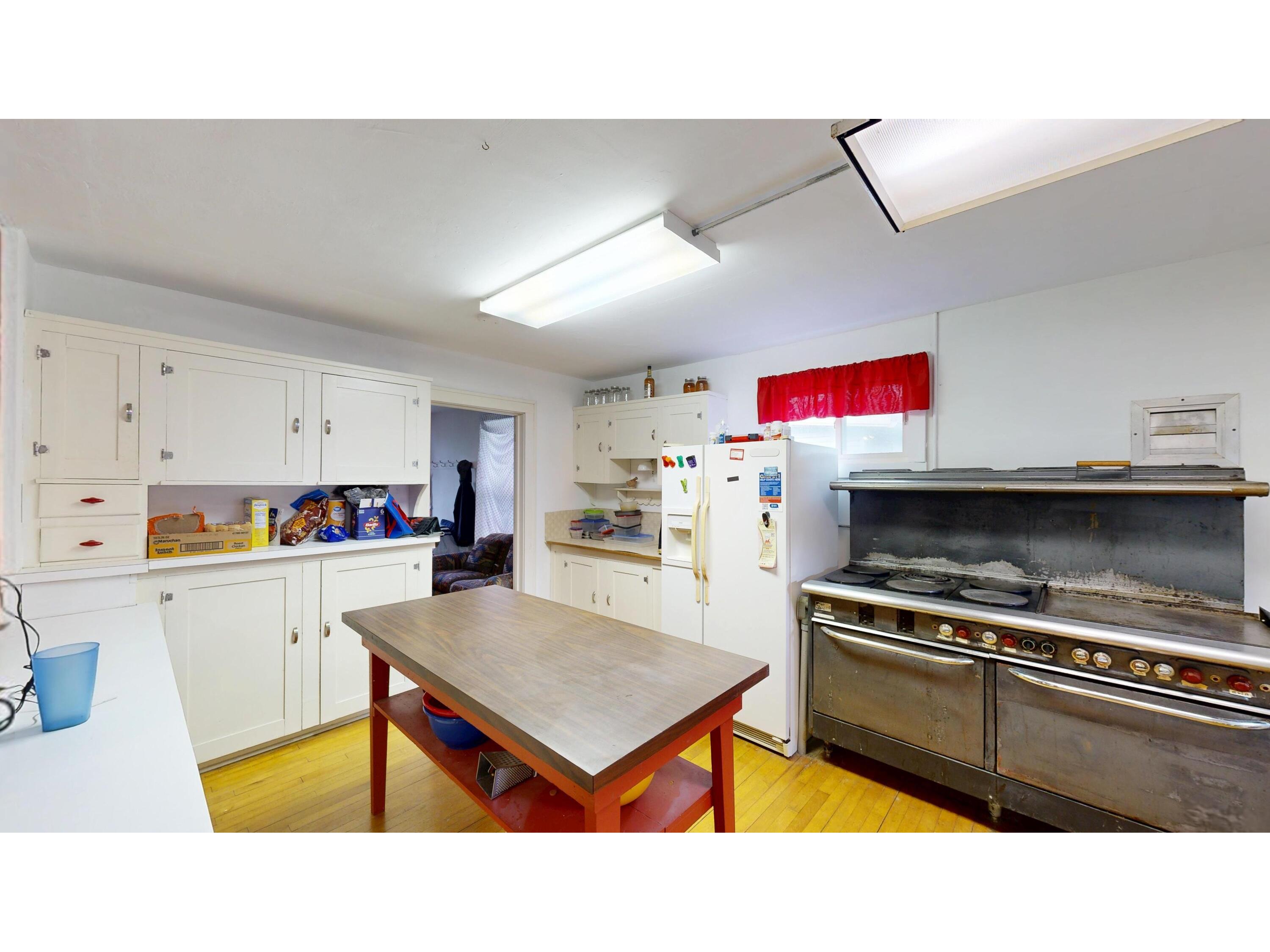 230 S Burlington Bagley WI 53801 1970144 image16
