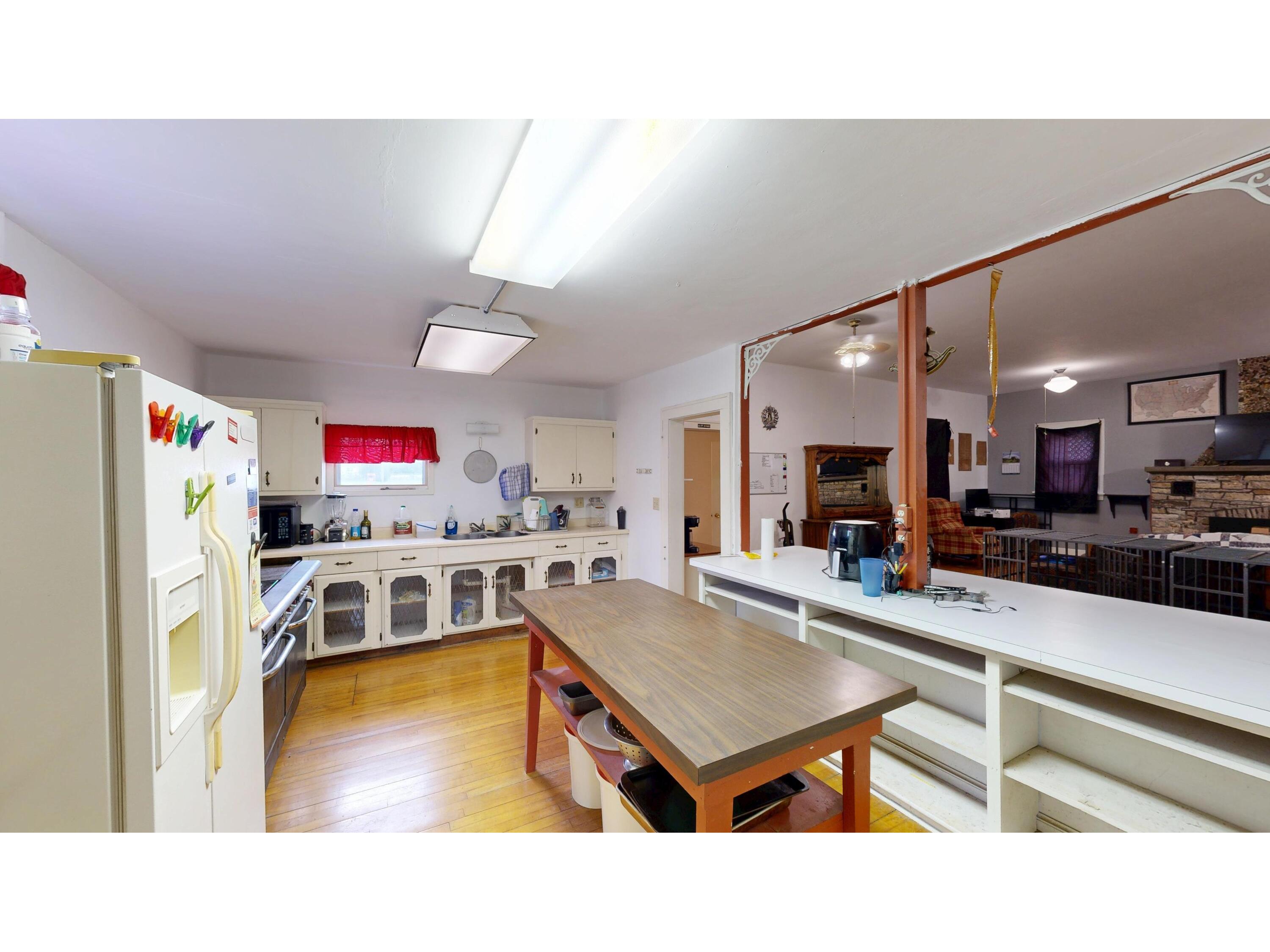 230 S Burlington Bagley WI 53801 1970144 image17