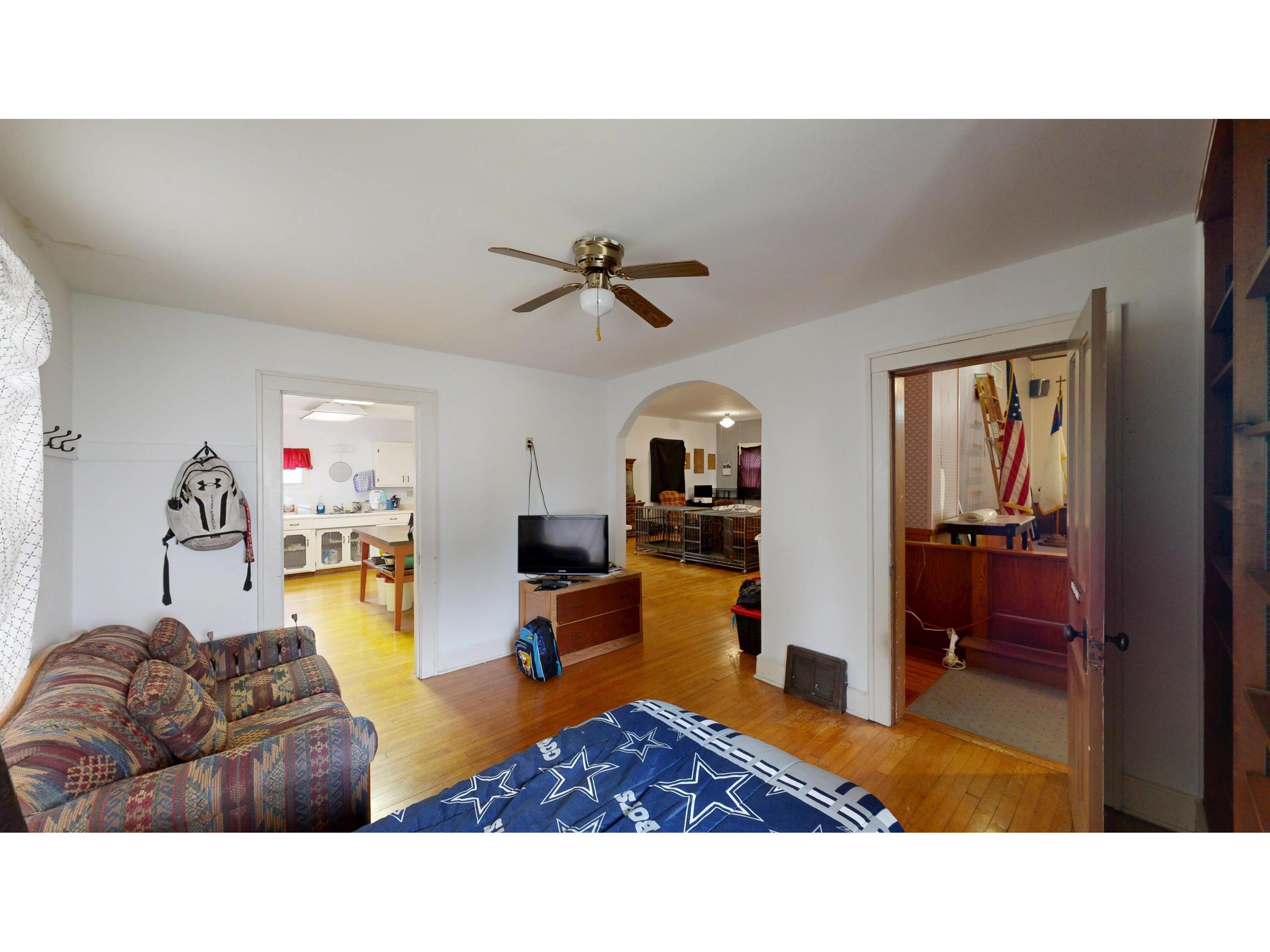 230 S Burlington Bagley WI 53801 1970144 image8