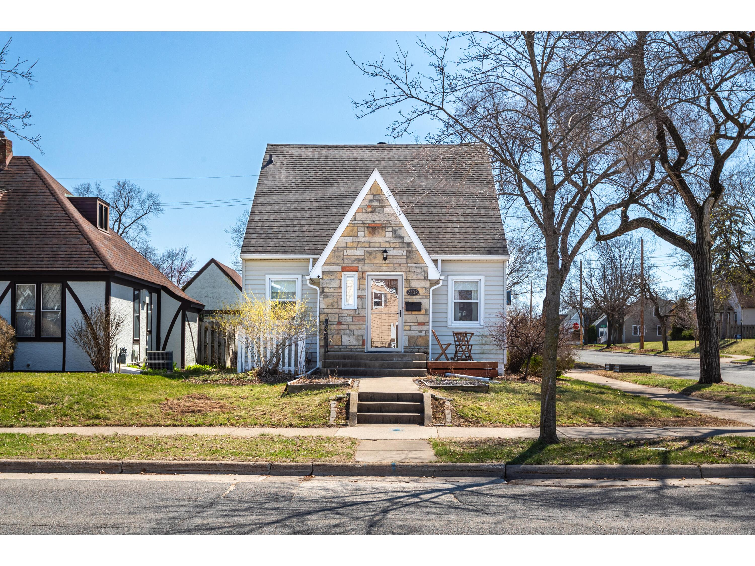 2302 Market La Crosse WI 54601 1958092 image1