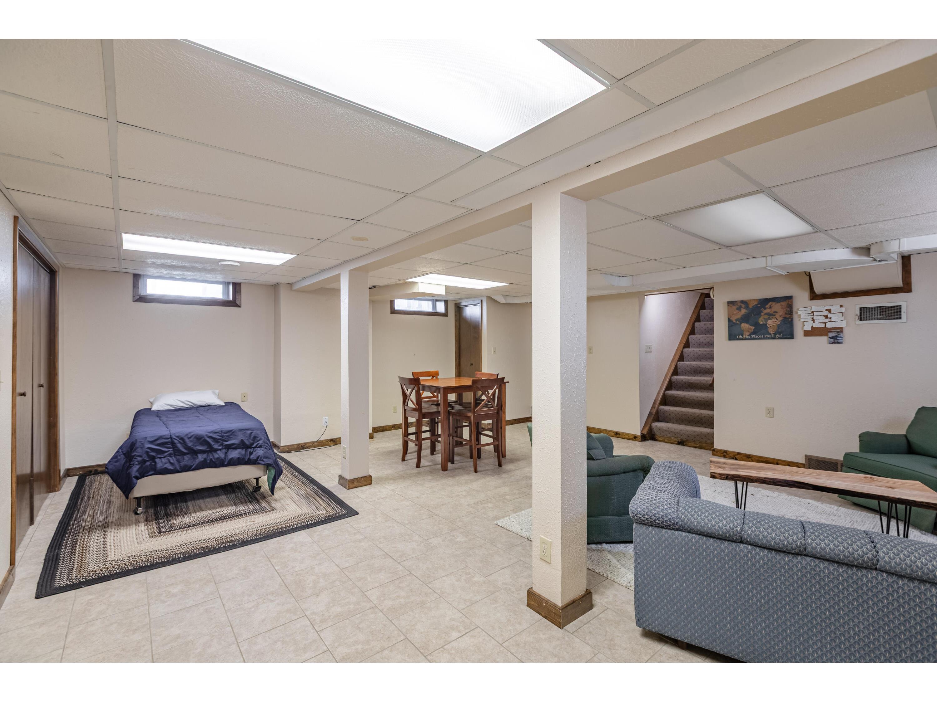2302 Market La Crosse WI 54601 1958092 image18