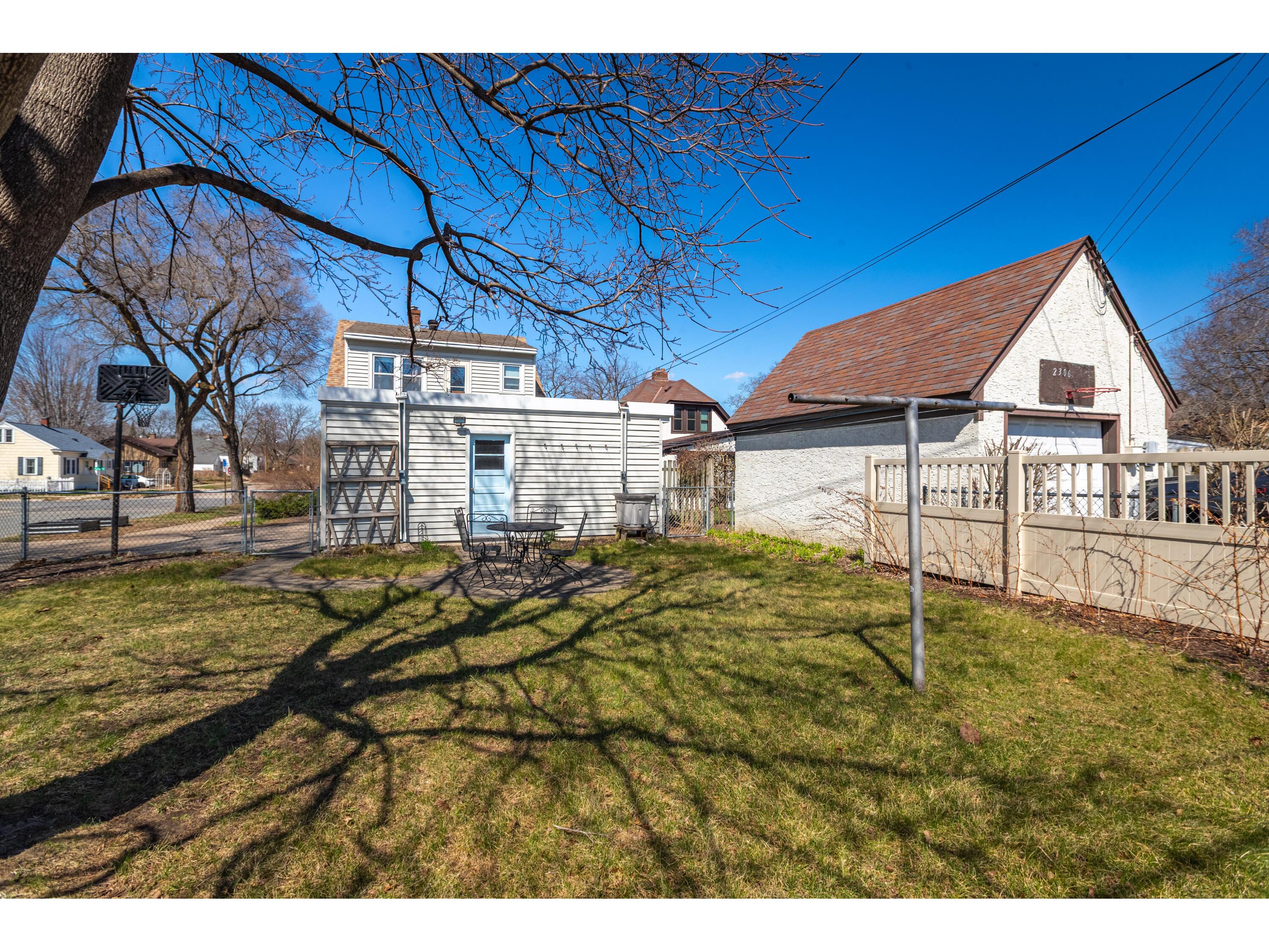 2302 Market La Crosse WI 54601 1958092 image20