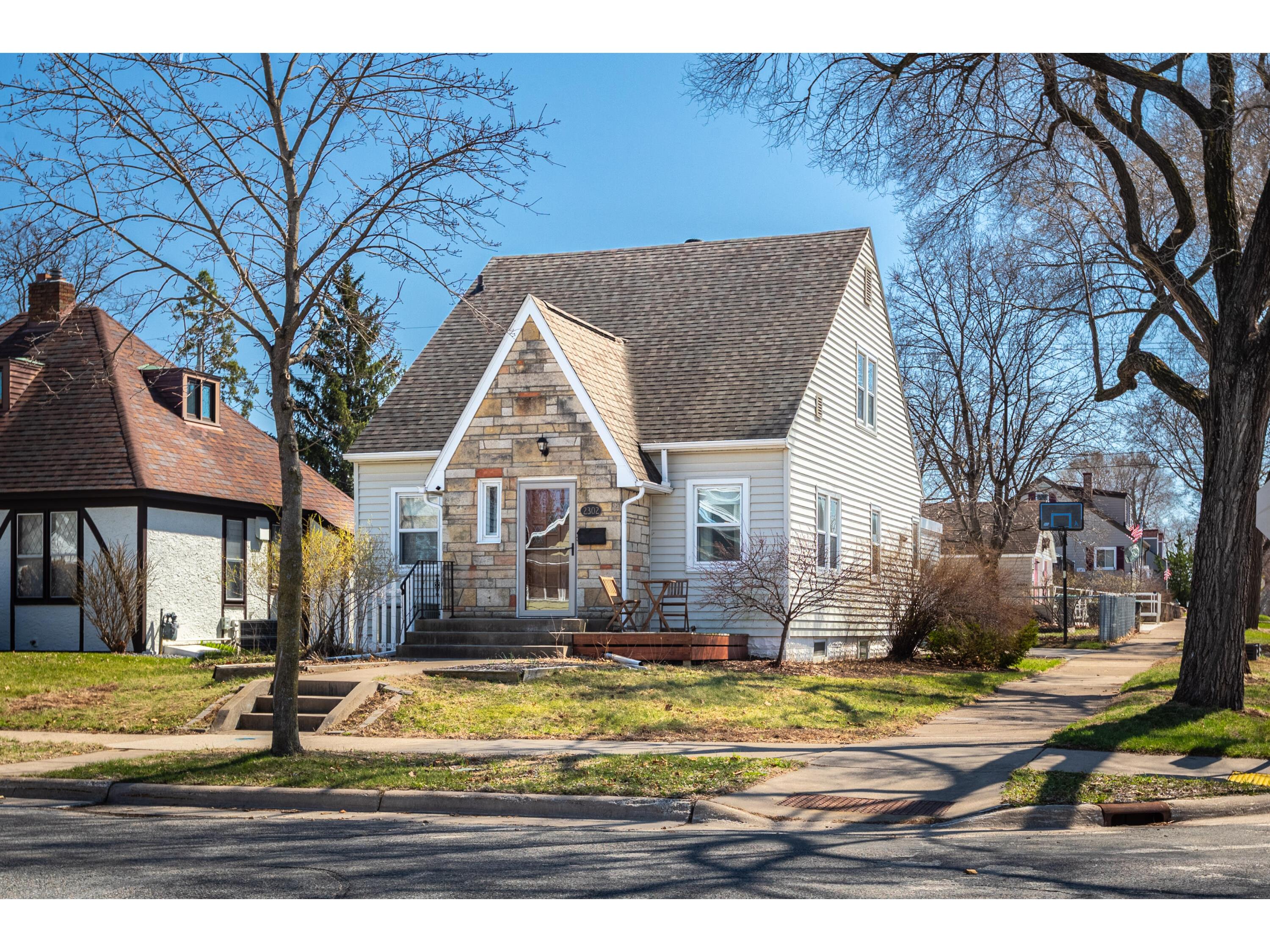 2302 Market La Crosse WI 54601 1958092 image23