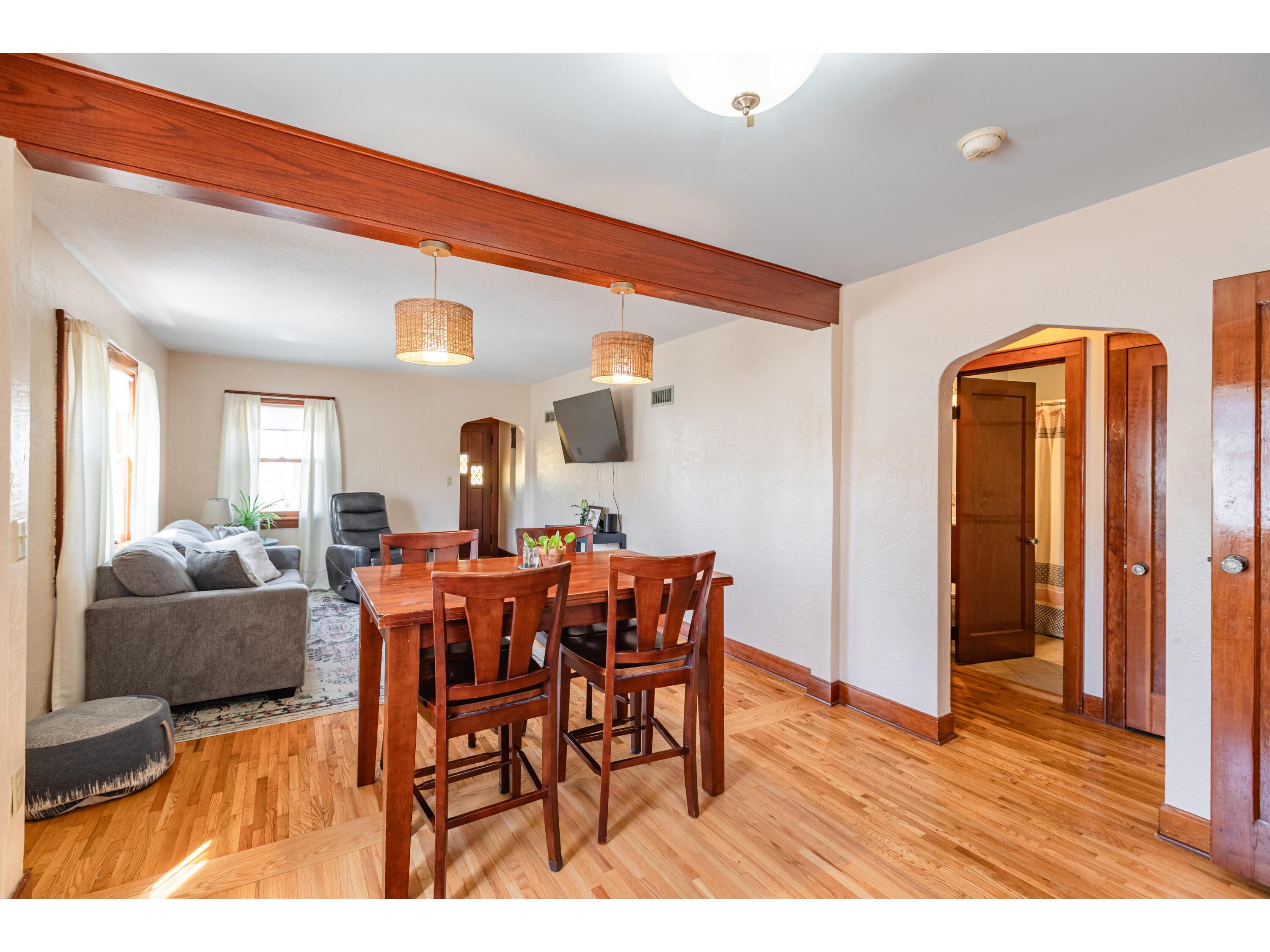 2302 Market La Crosse WI 54601 1958092 image4