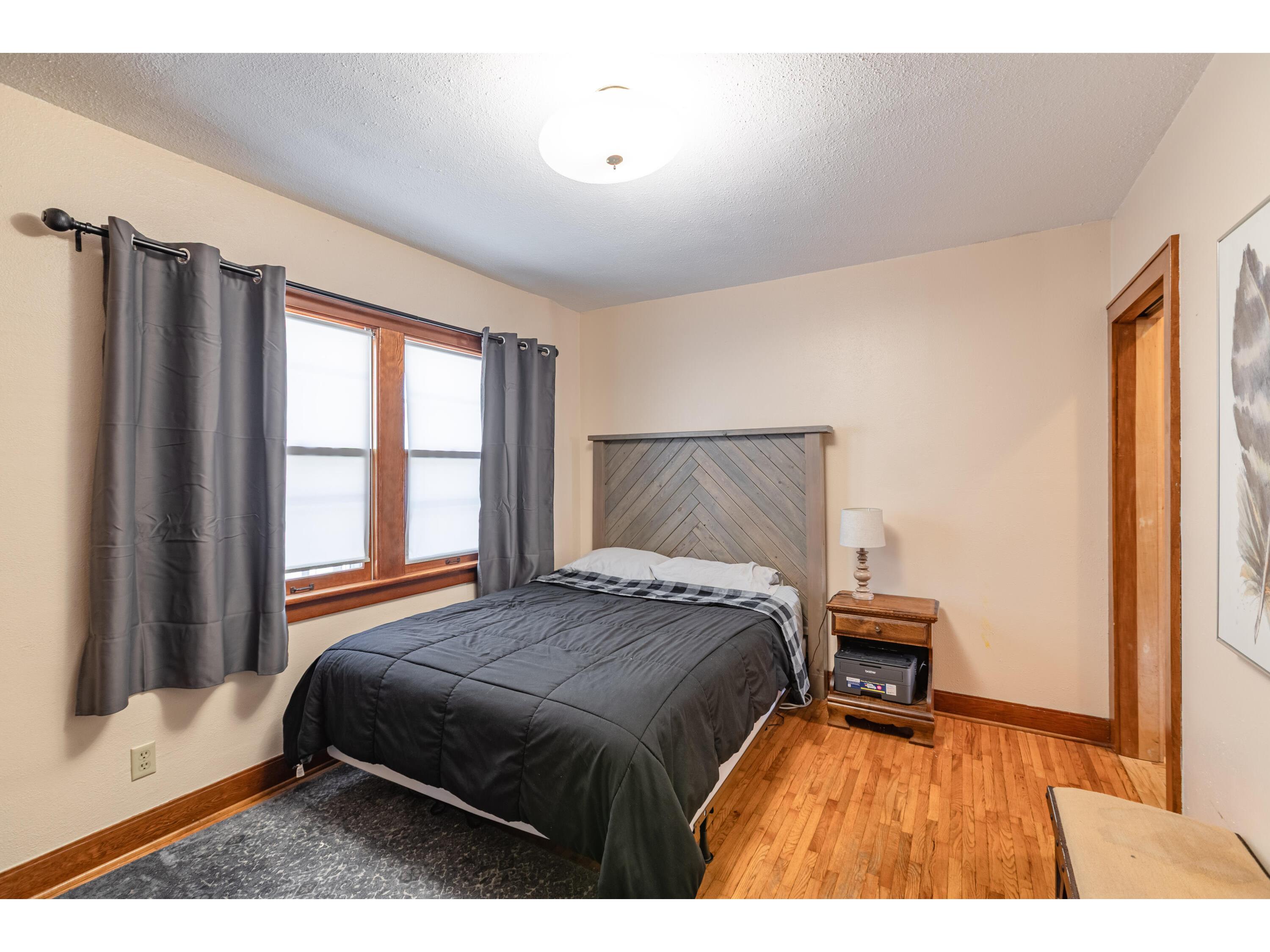 2302 Market La Crosse WI 54601 1958092 image7