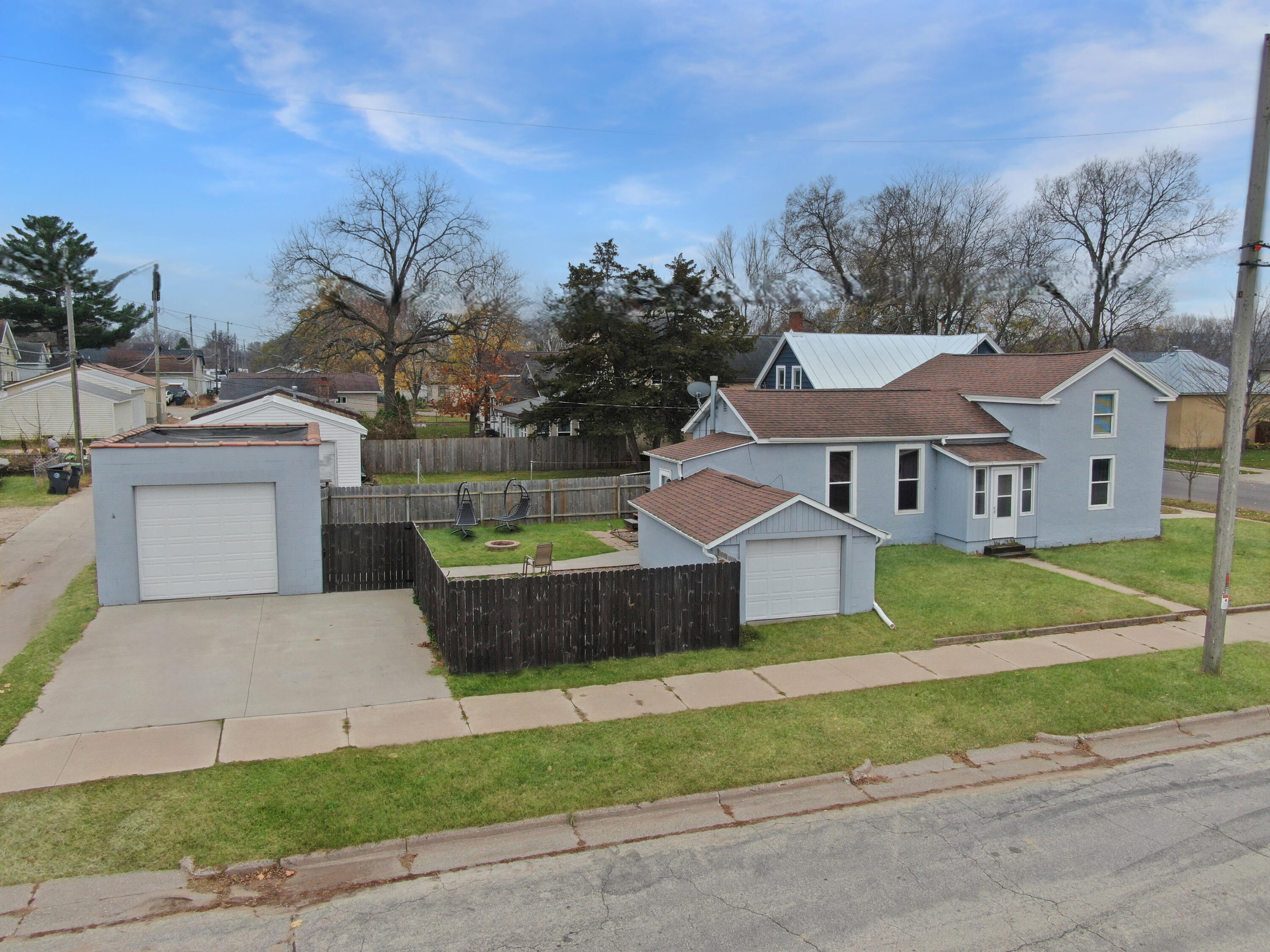 2303 13th La Crosse WI 54601 1899544 image1