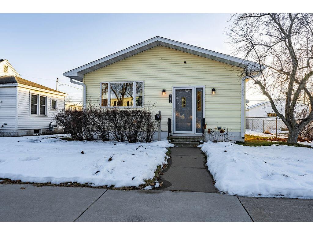 2304 Denton La Crosse WI 54601 1945780 image1