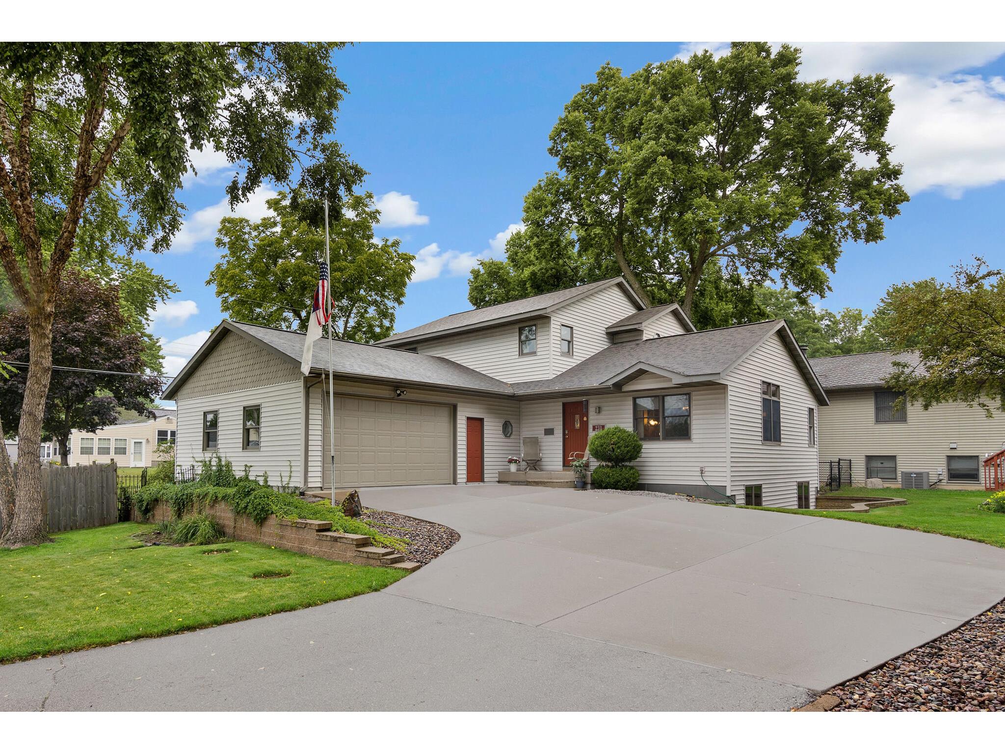 231 Horman Onalaska WI 54650 1842197 image1