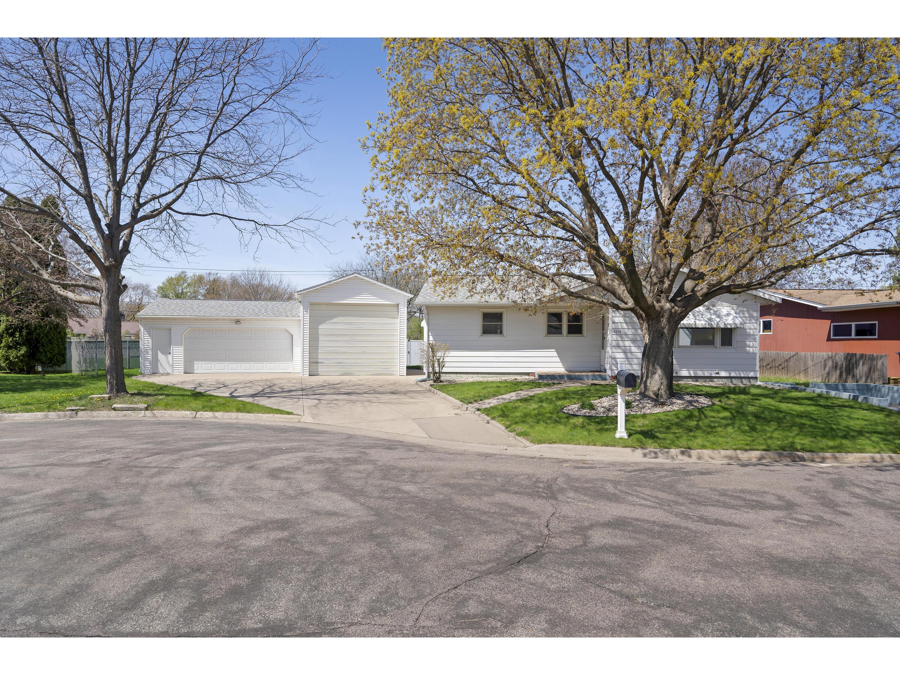 2310 29th La Crosse WI 54601 1872839 image1