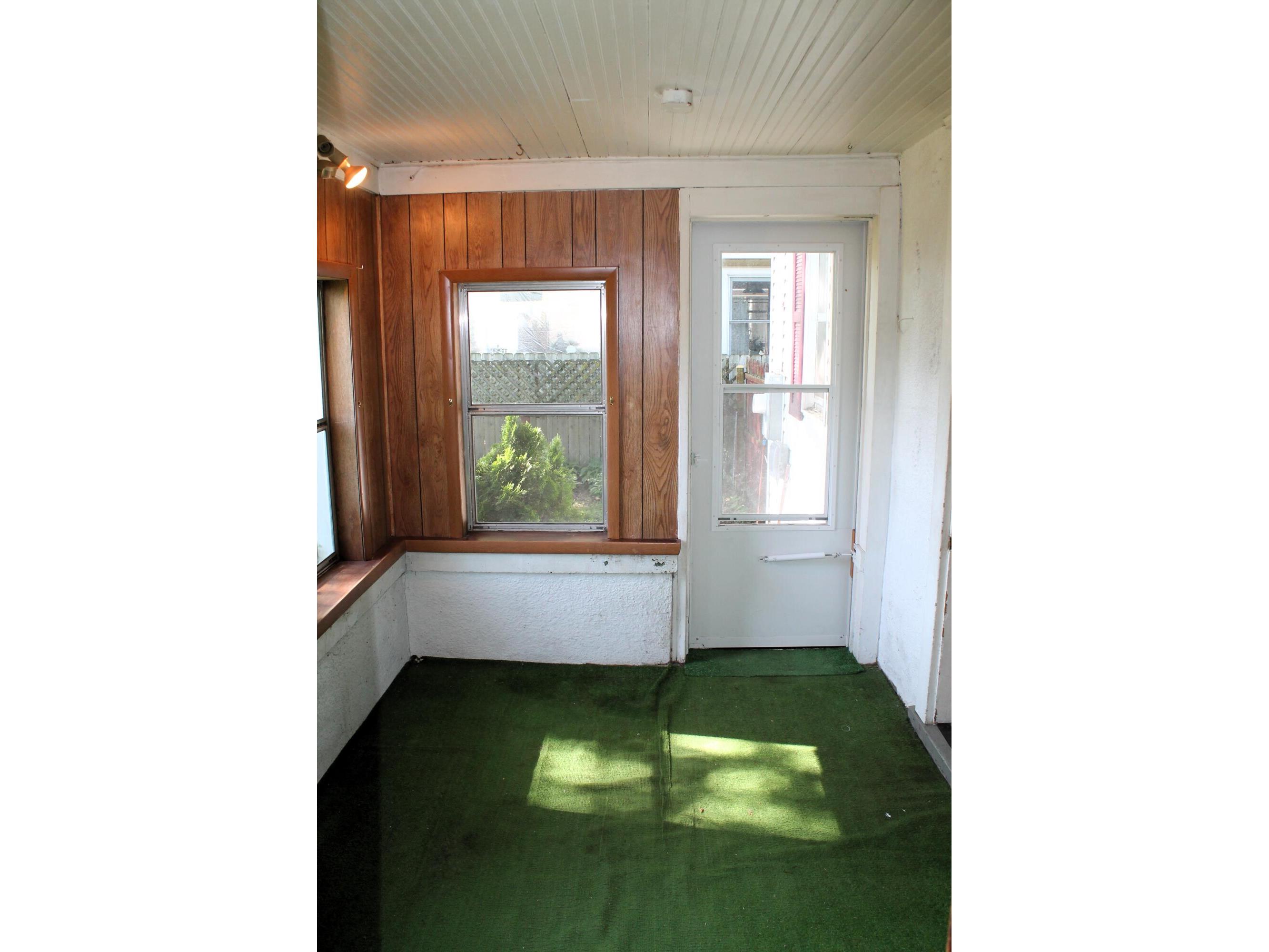 2322 Wood La Crosse WI 54603 1964076 image16