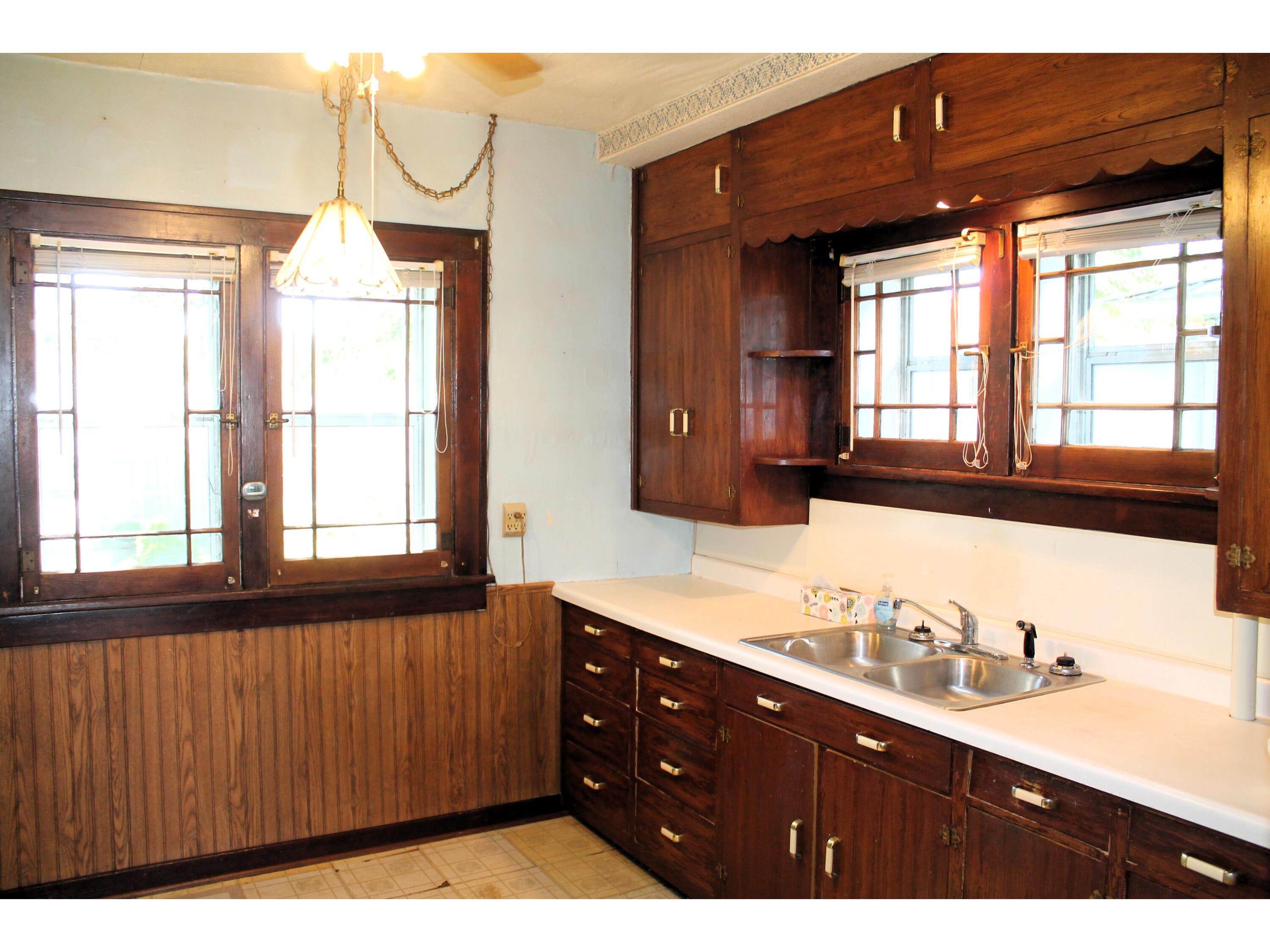 2322 Wood La Crosse WI 54603 1964076 image7