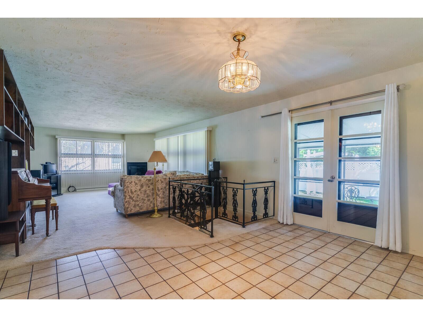 2329 23rd La Crosse WI 54601 1932706 image2