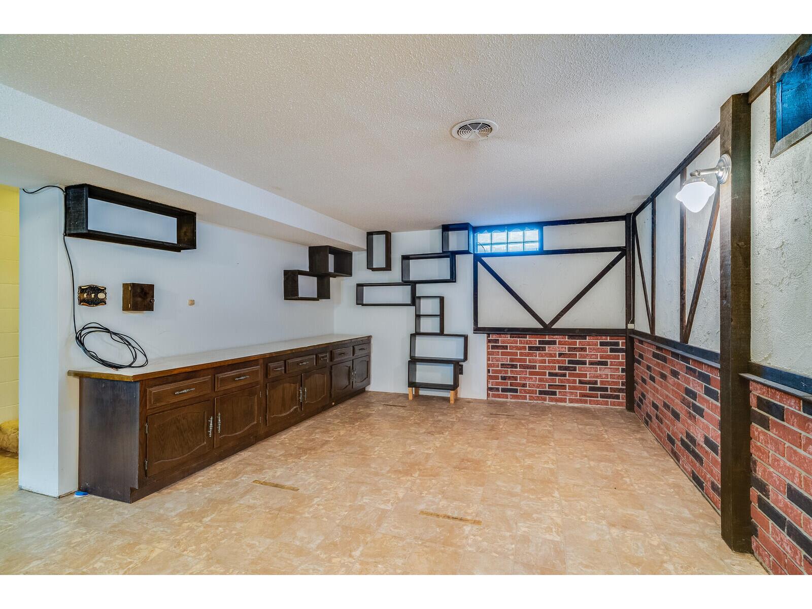 2329 23rd La Crosse WI 54601 1932706 image24