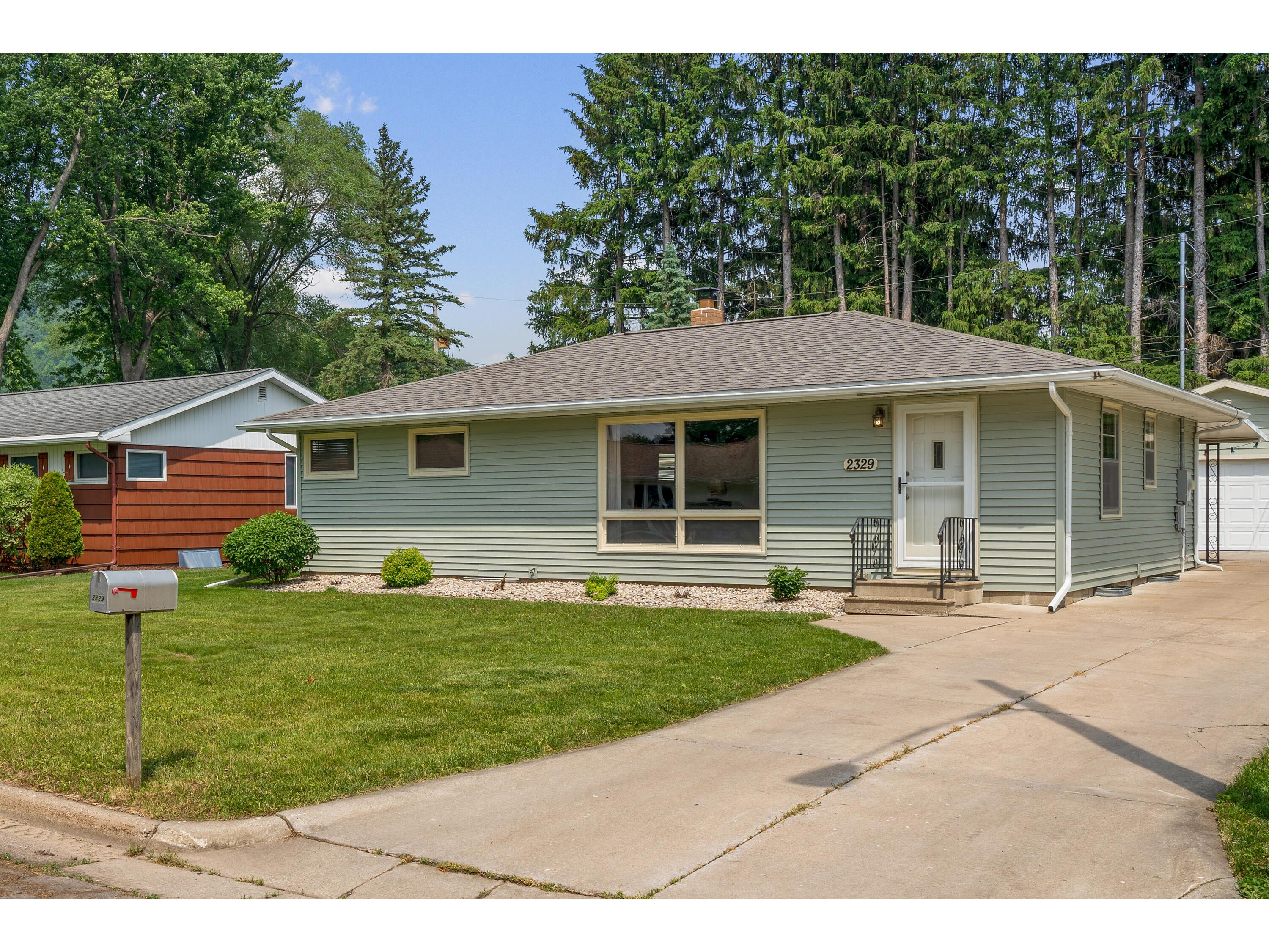 2329 31st La Crosse WI 54601 1837622 image1