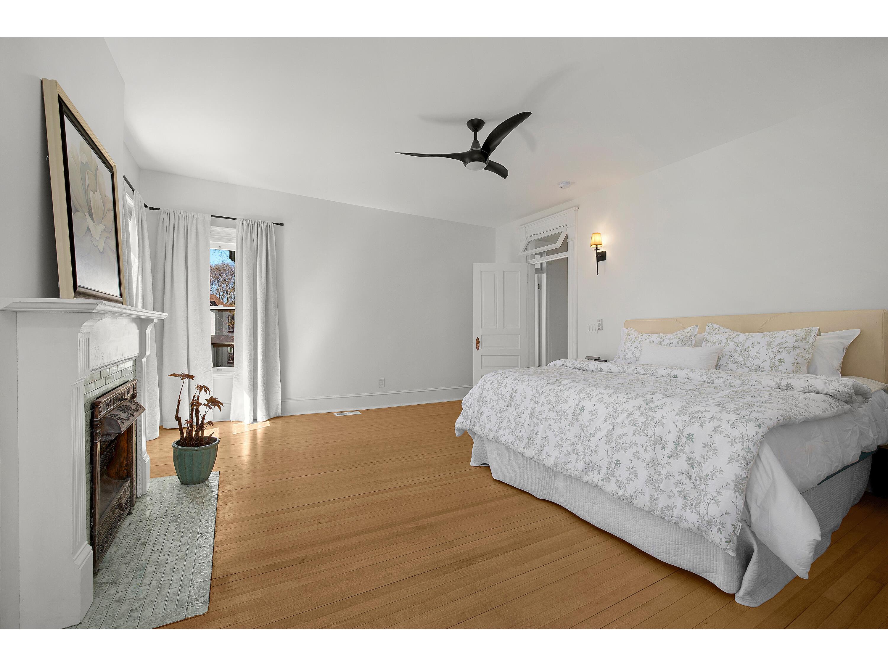 233 9th #235 La Crosse WI 54601 1913308 image16